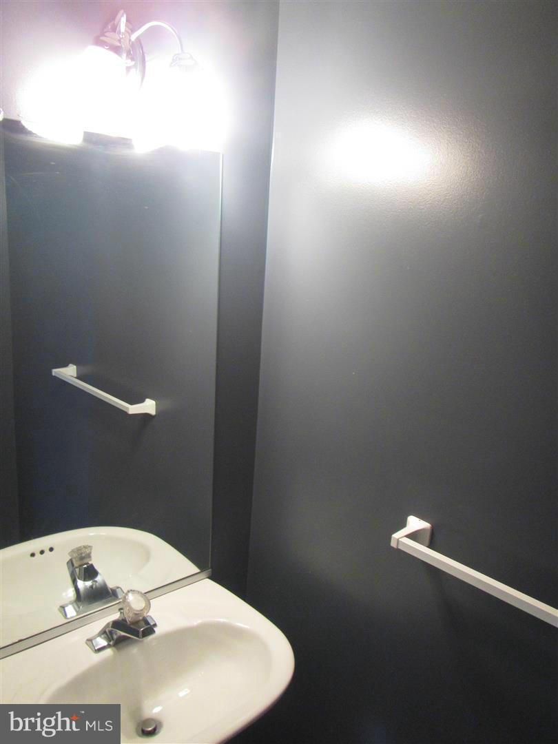 BRIGHTWOOD FOREST - Residential Lease