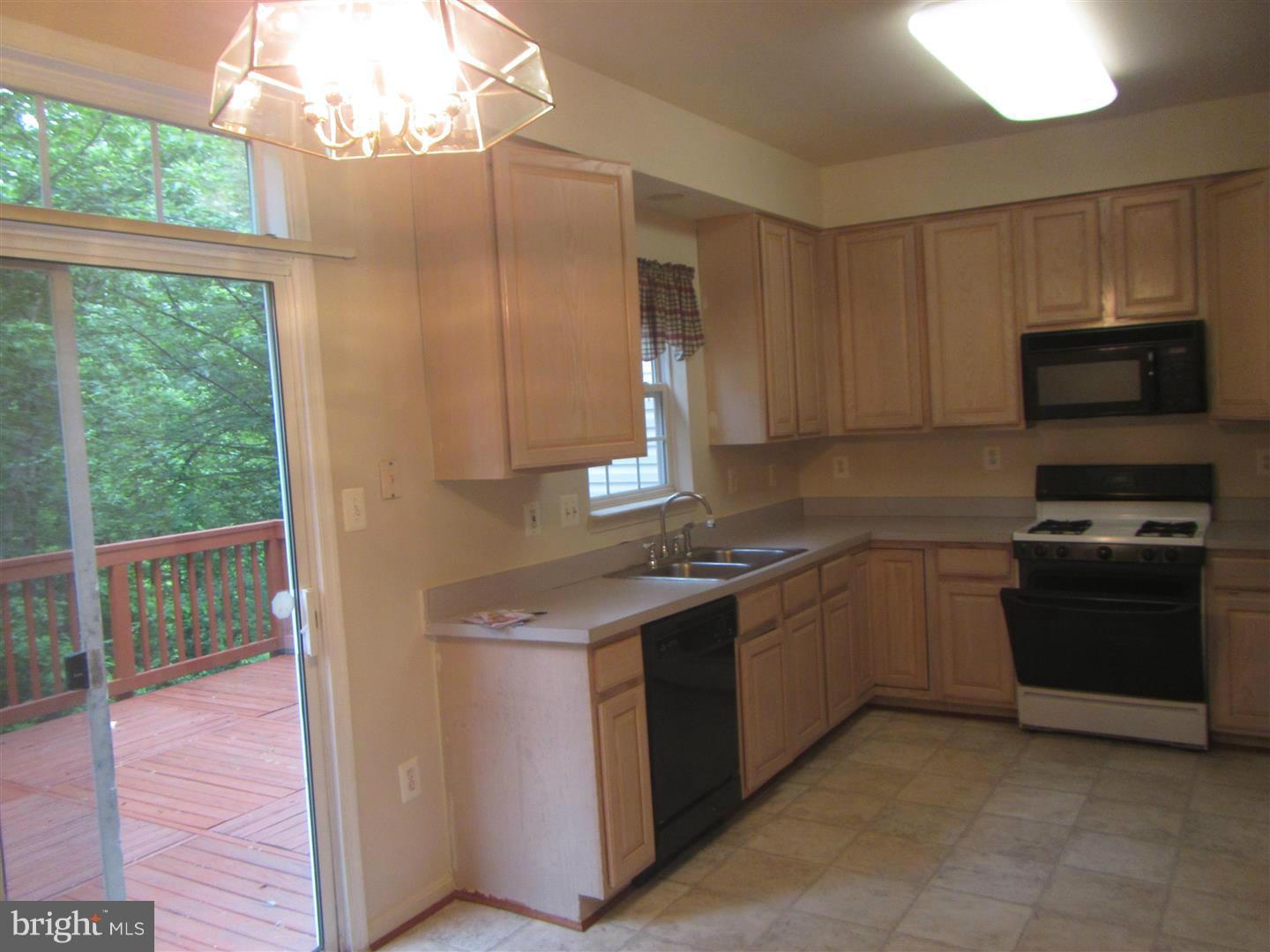 BRIGHTWOOD FOREST - Residential Lease