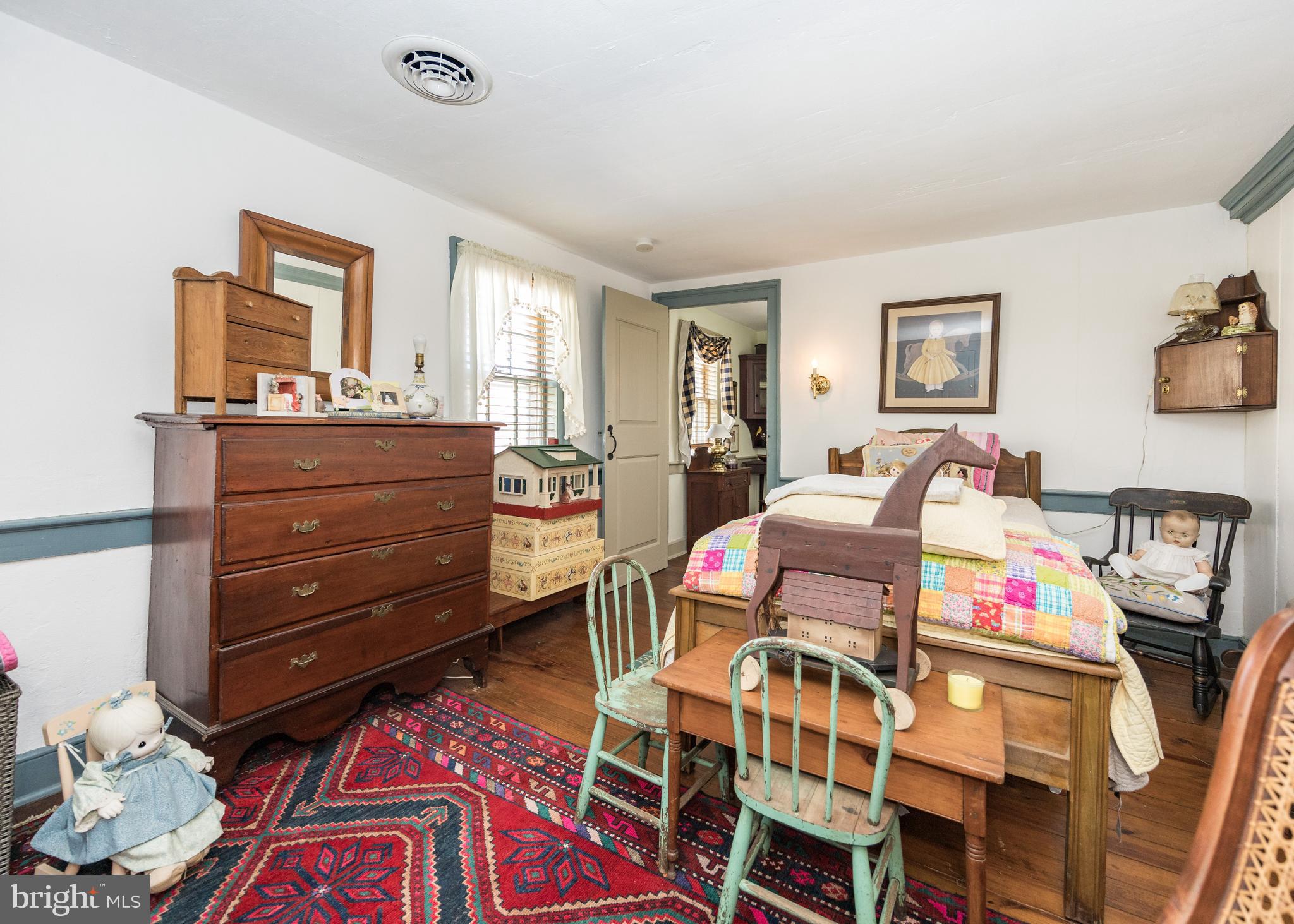 MIDDLETOWN - Residential