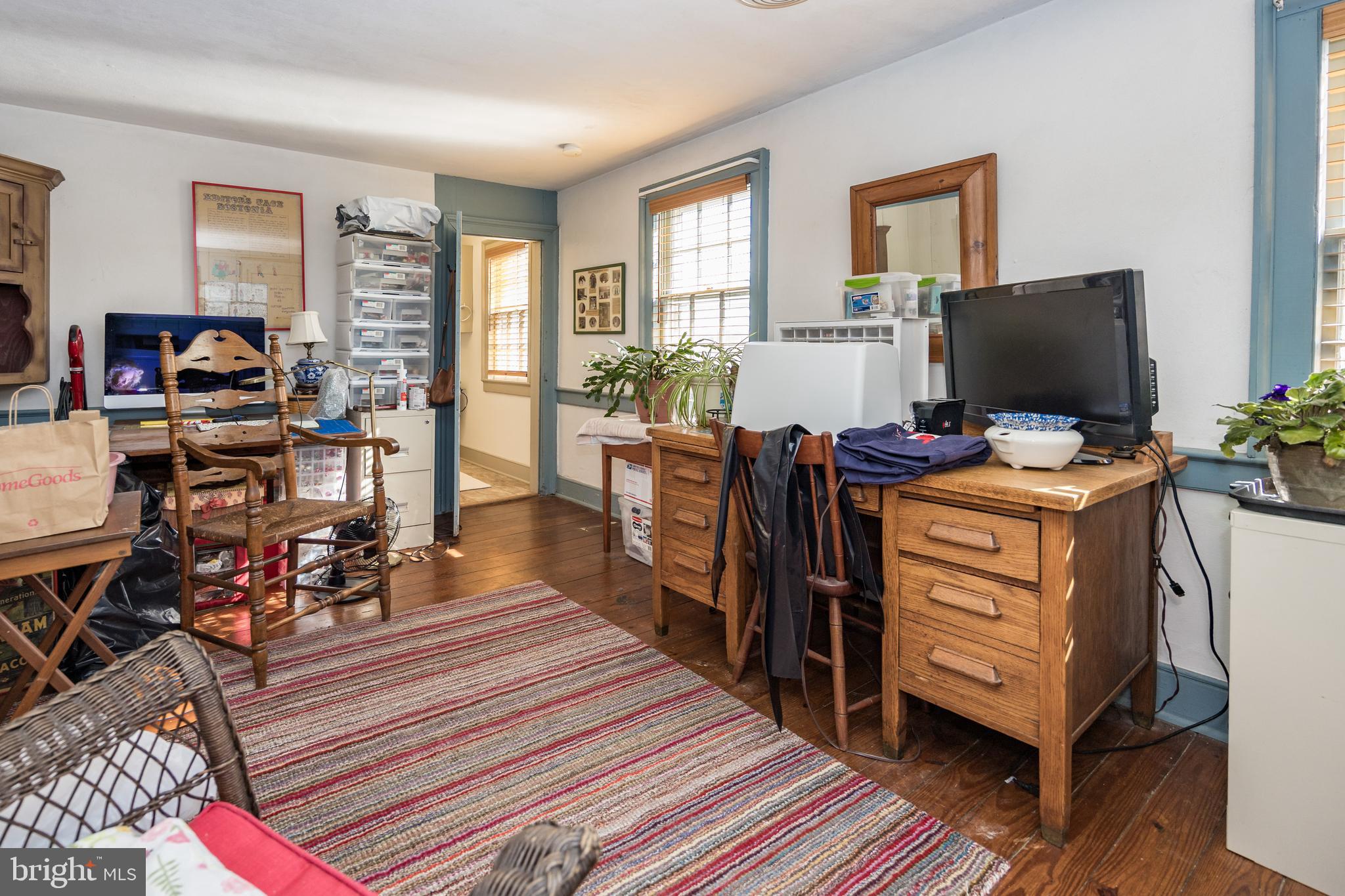 MIDDLETOWN - Residential