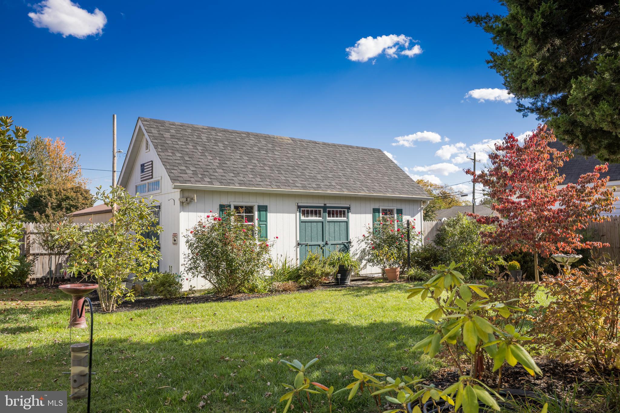 MIDDLETOWN - Residential