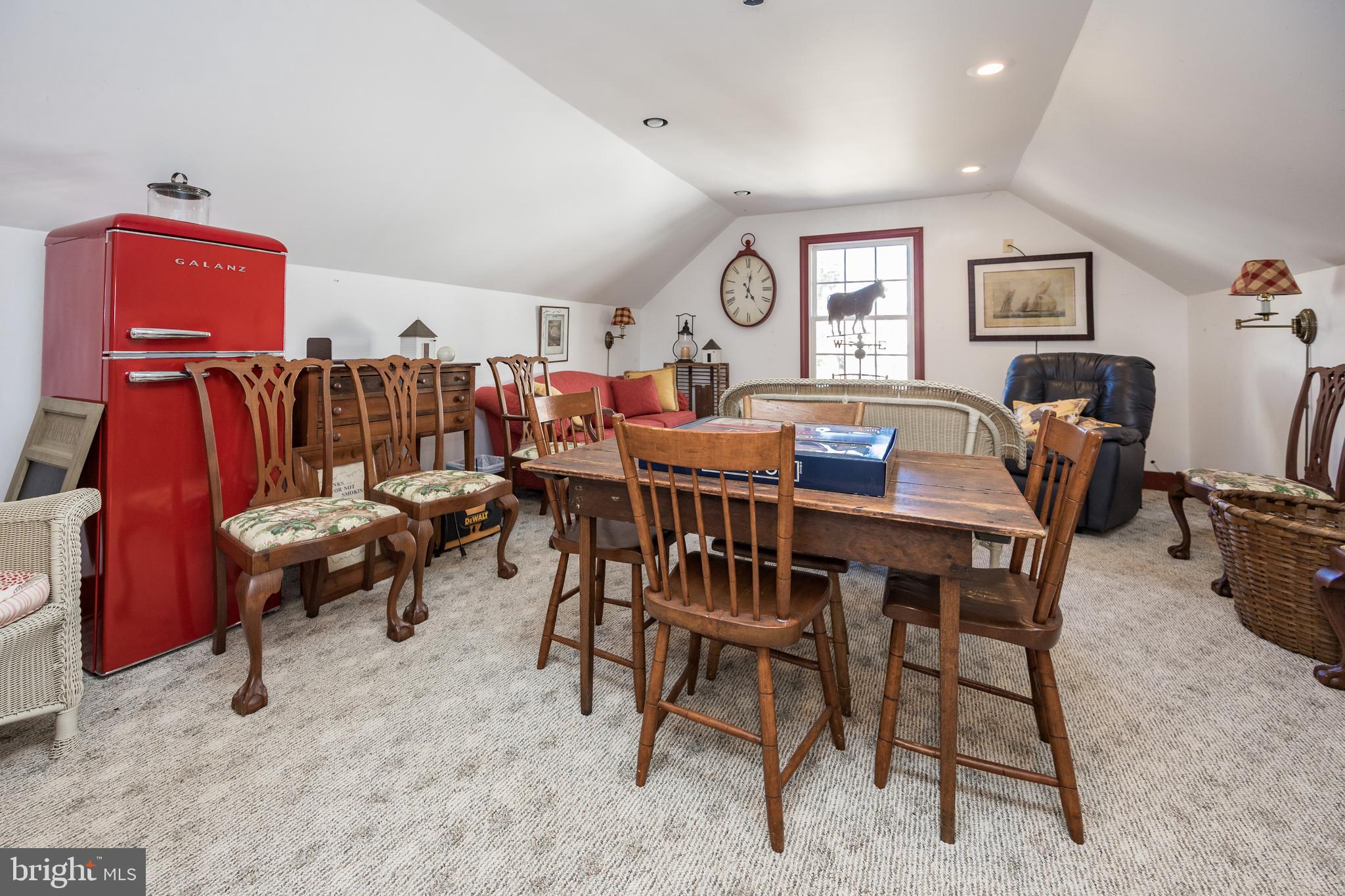 MIDDLETOWN - Residential