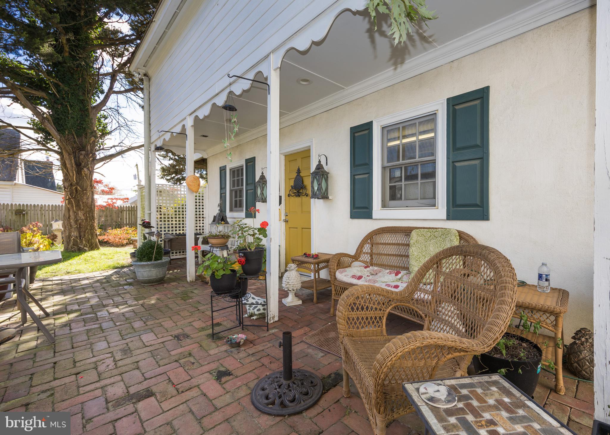 MIDDLETOWN - Residential