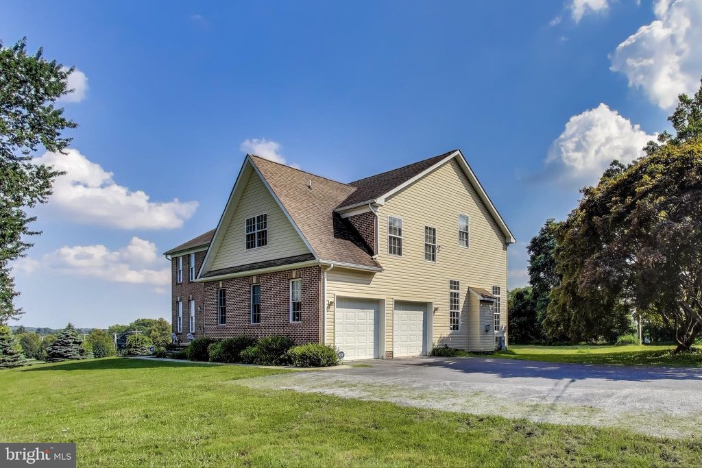 Photo of 8326 Windsor Mill Road, BALTIMORE, MD 21244 (MLS # MDBC2135834)