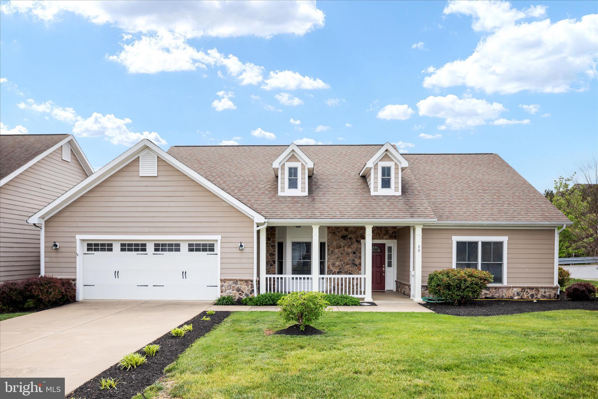 THE VILLAGE AT CEDAR CREEK - Residential