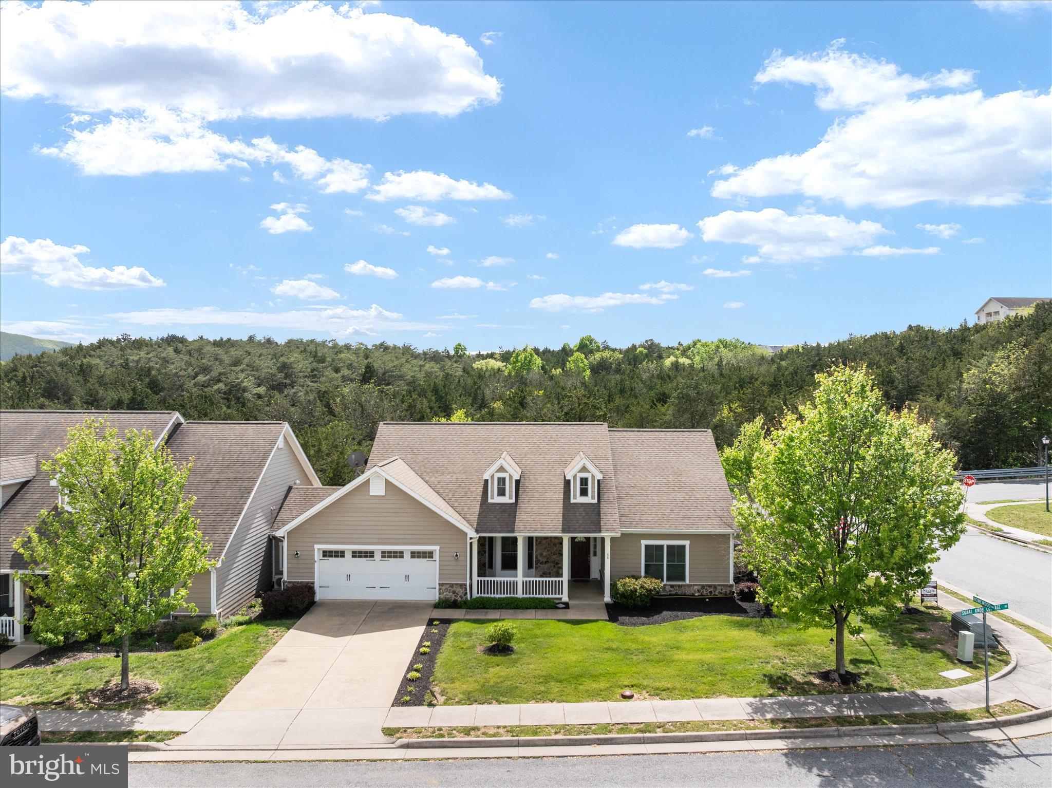 THE VILLAGE AT CEDAR CREEK - Residential