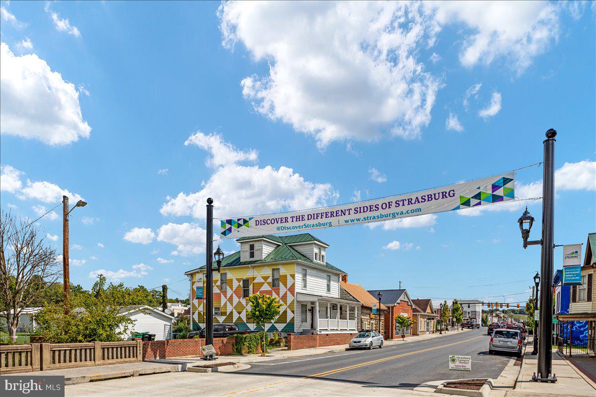 THE VILLAGE AT CEDAR CREEK - Residential