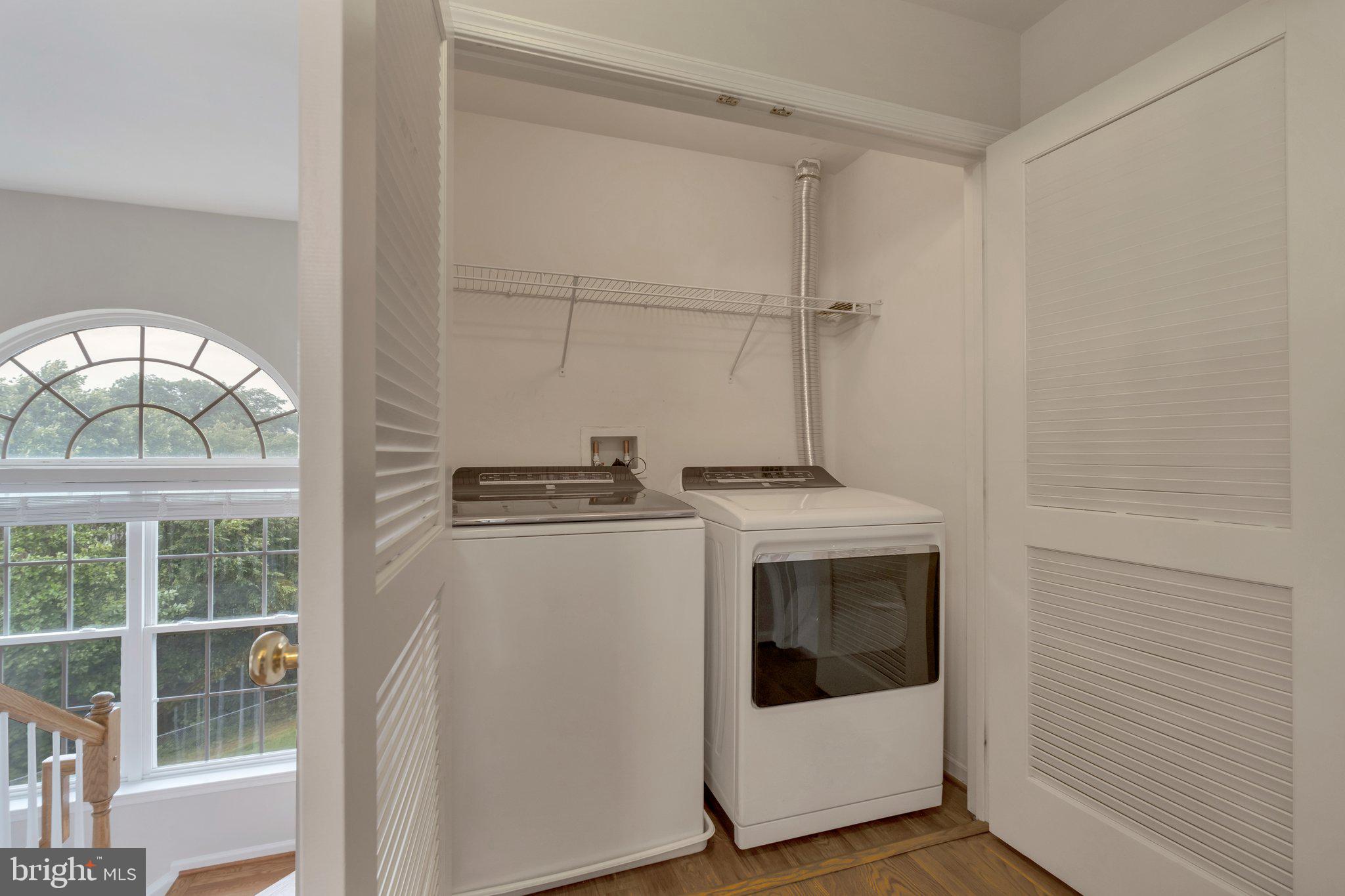 RIVERSIDE STATION - Residential Lease