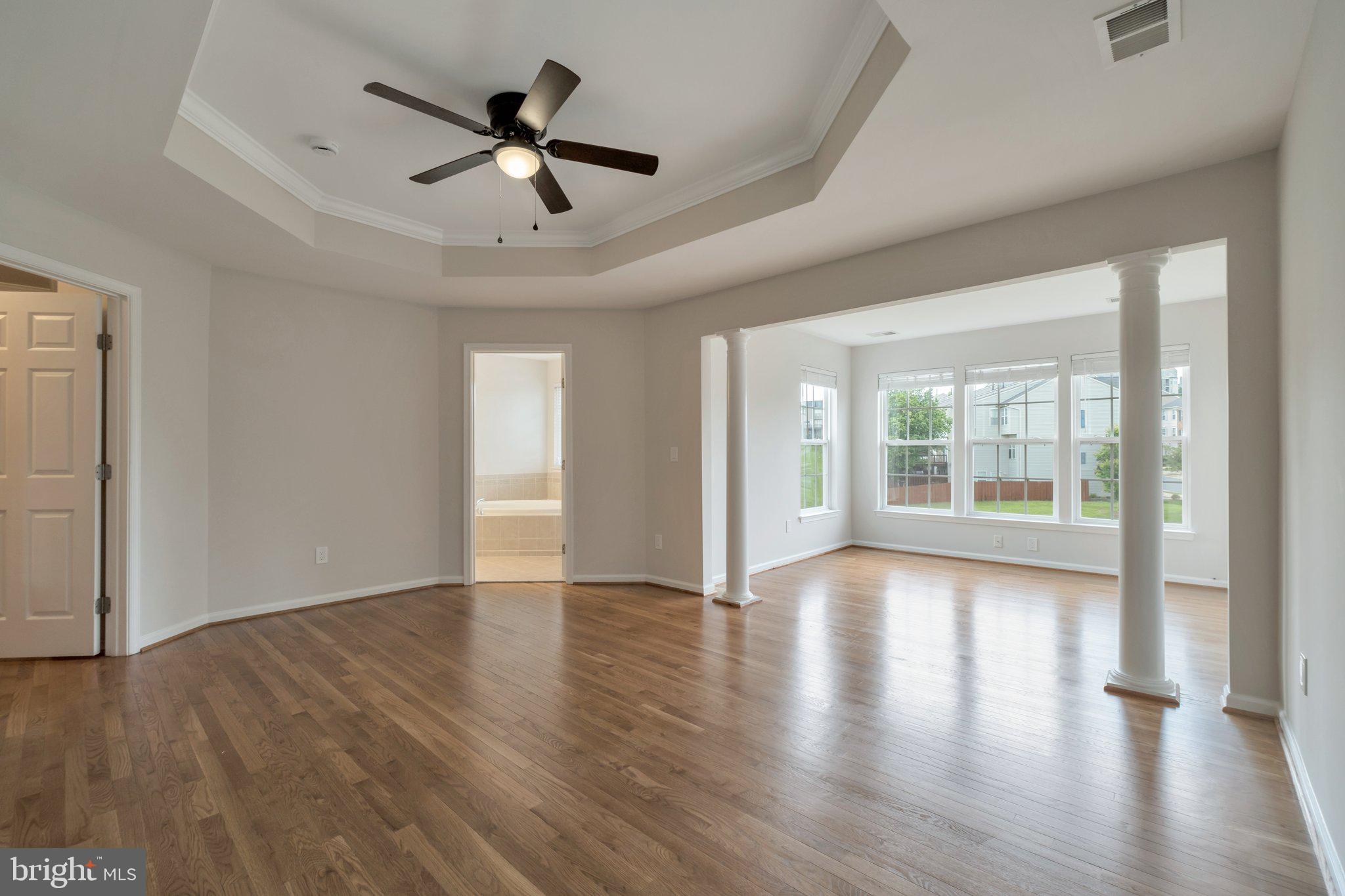 RIVERSIDE STATION - Residential Lease