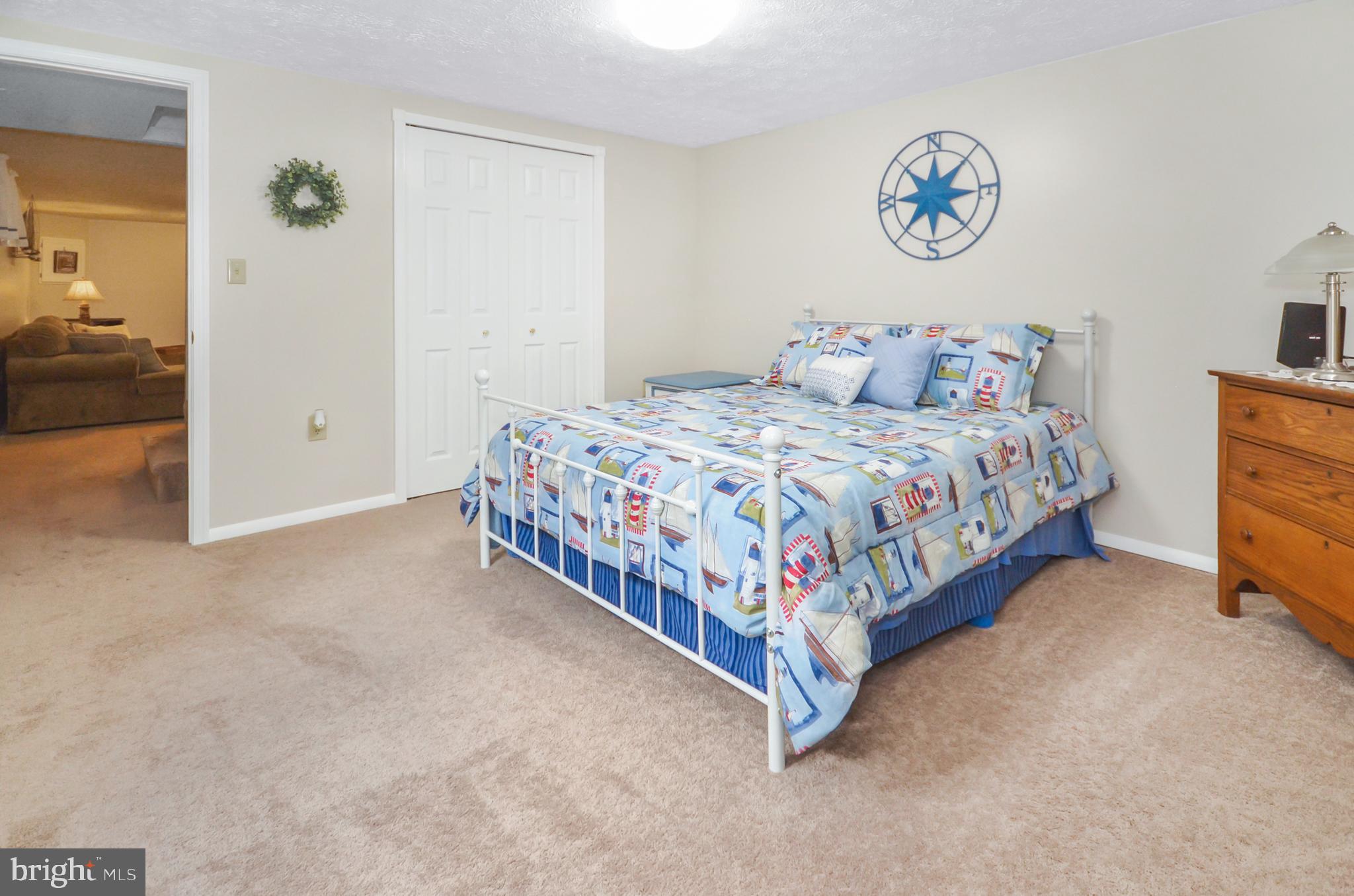 WOODRIDGE MANOR - Residential