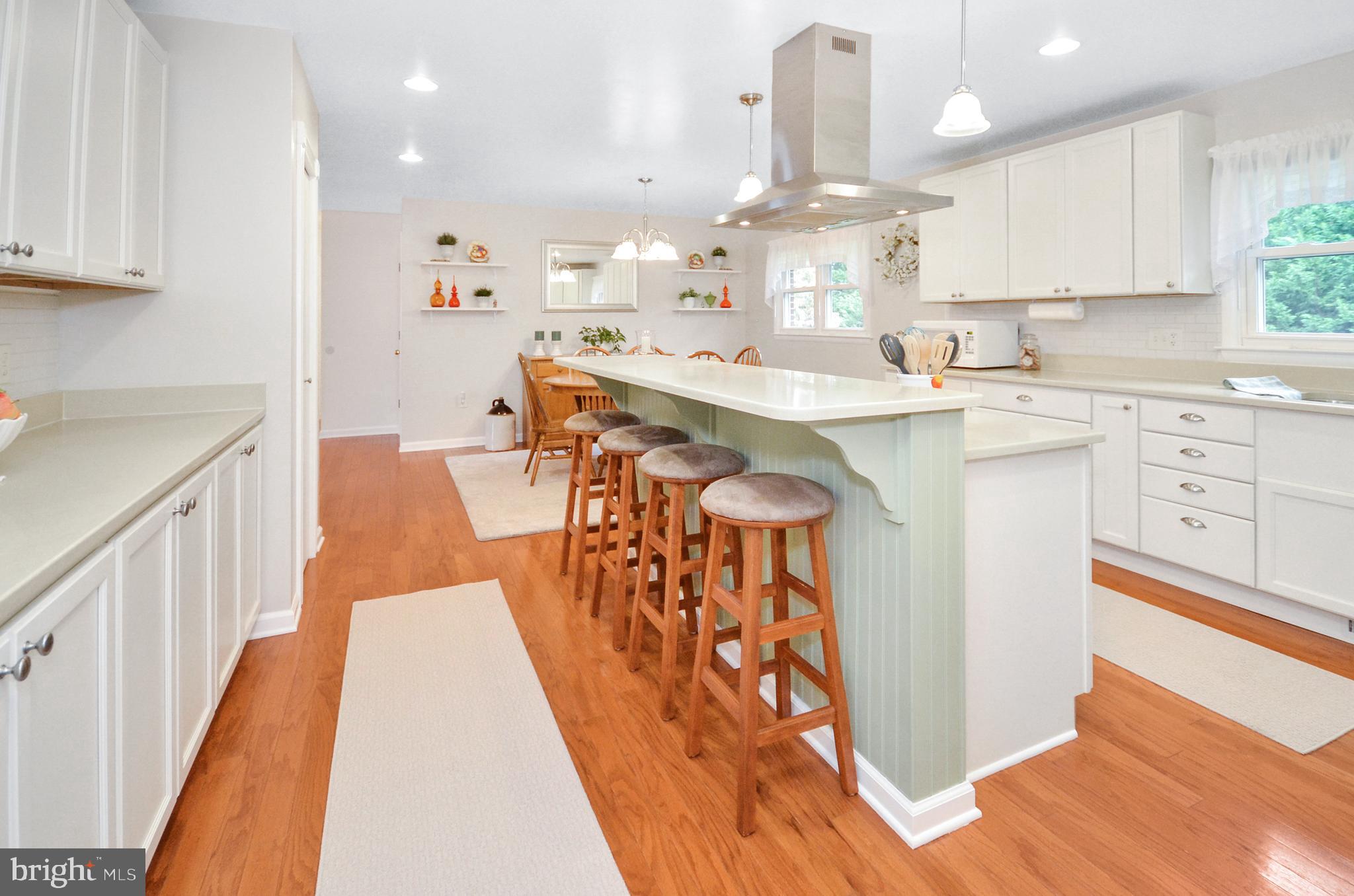 WOODRIDGE MANOR - Residential