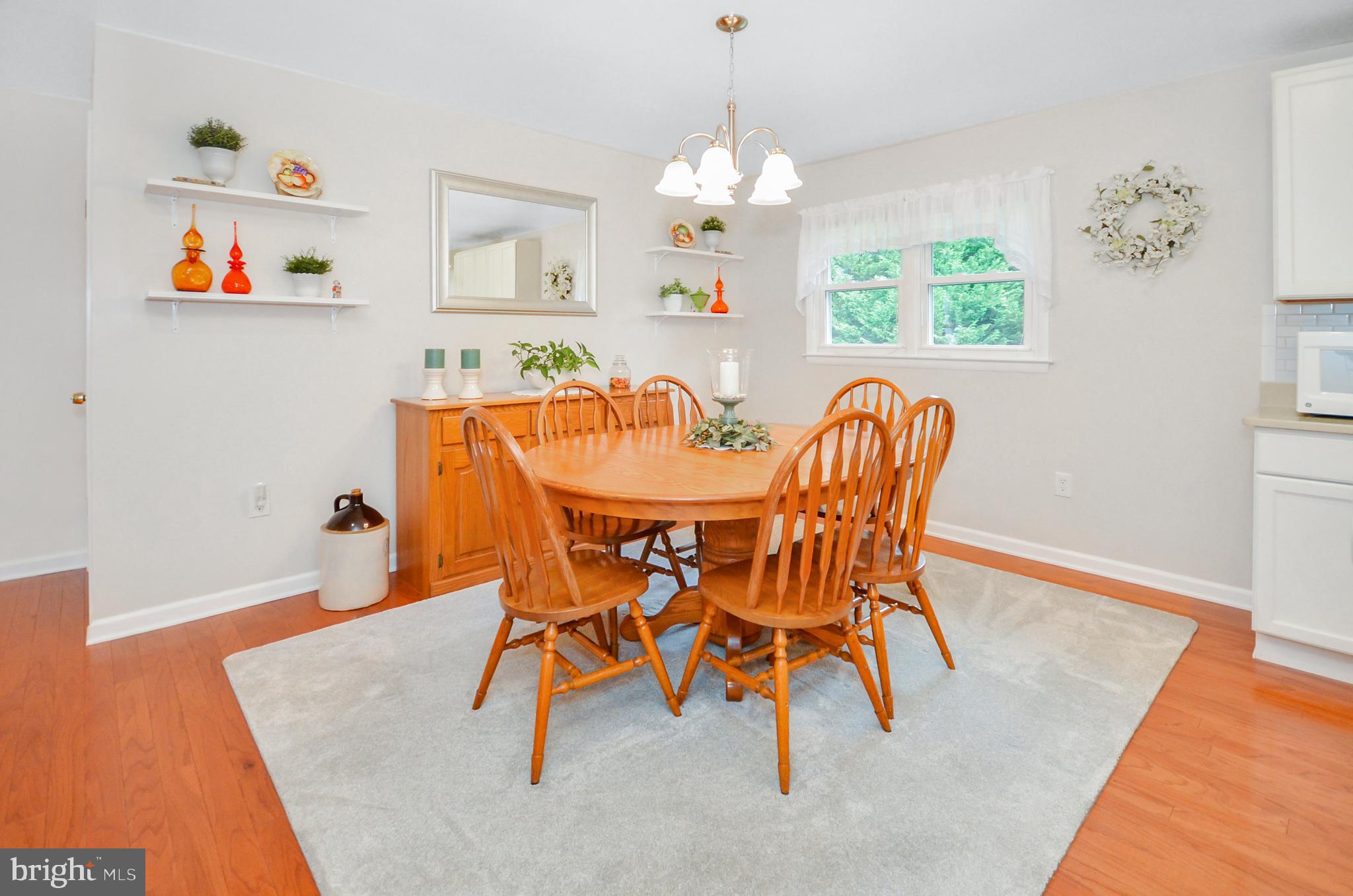 WOODRIDGE MANOR - Residential