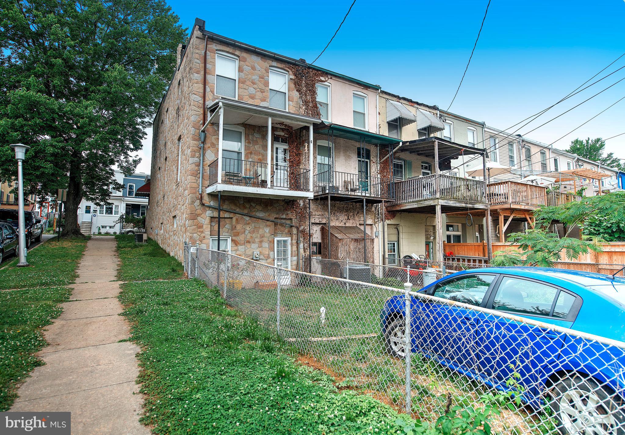 HAMPDEN HISTORIC DISTRICT - Residential