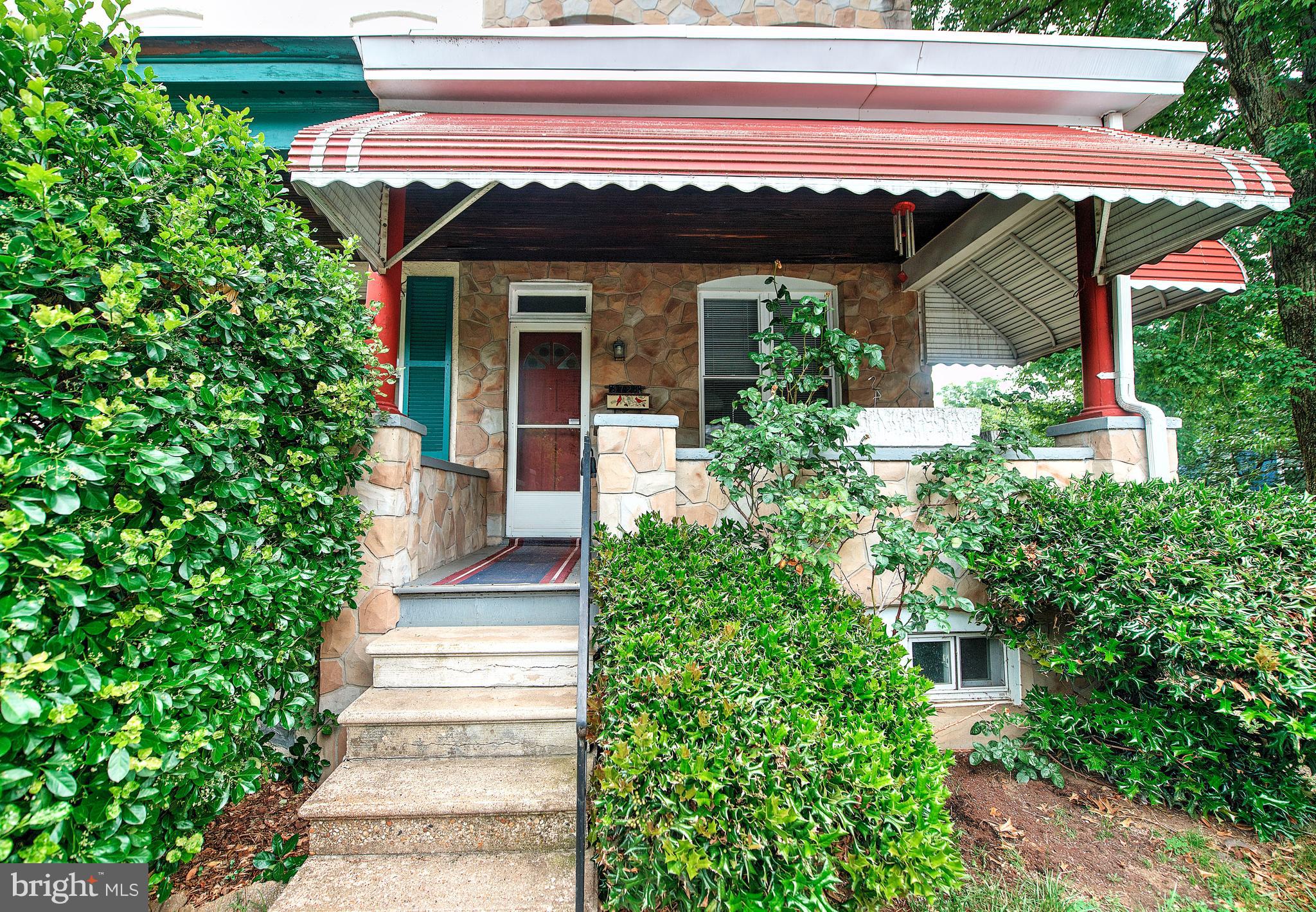 HAMPDEN HISTORIC DISTRICT - Residential