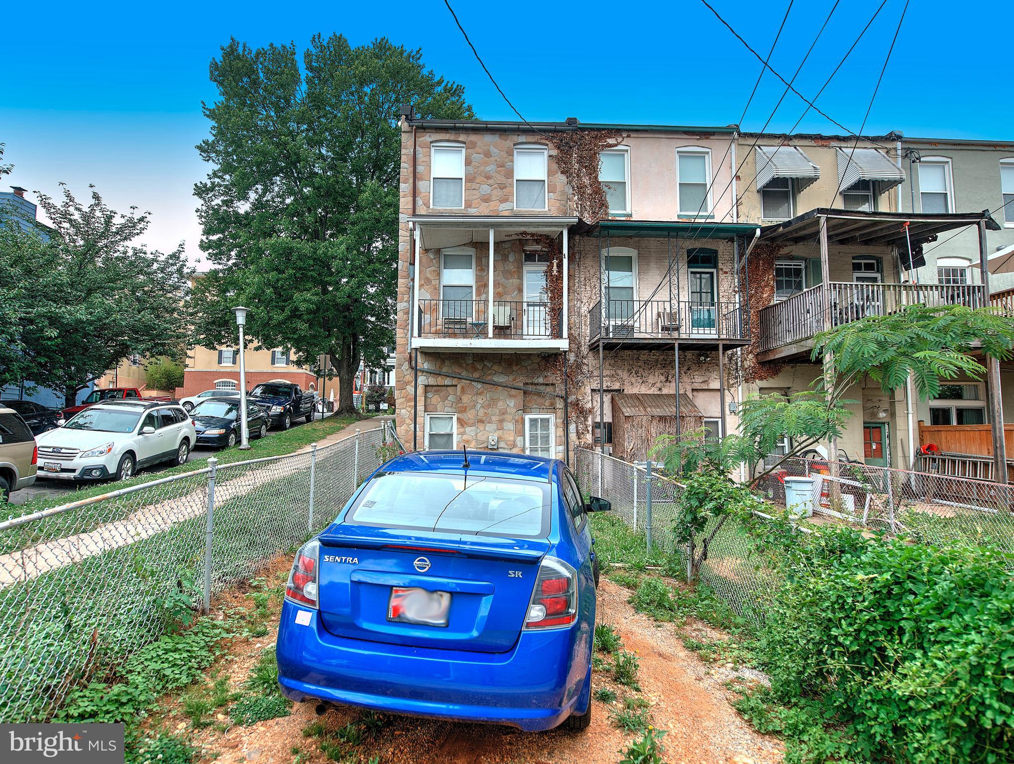 HAMPDEN HISTORIC DISTRICT - Residential