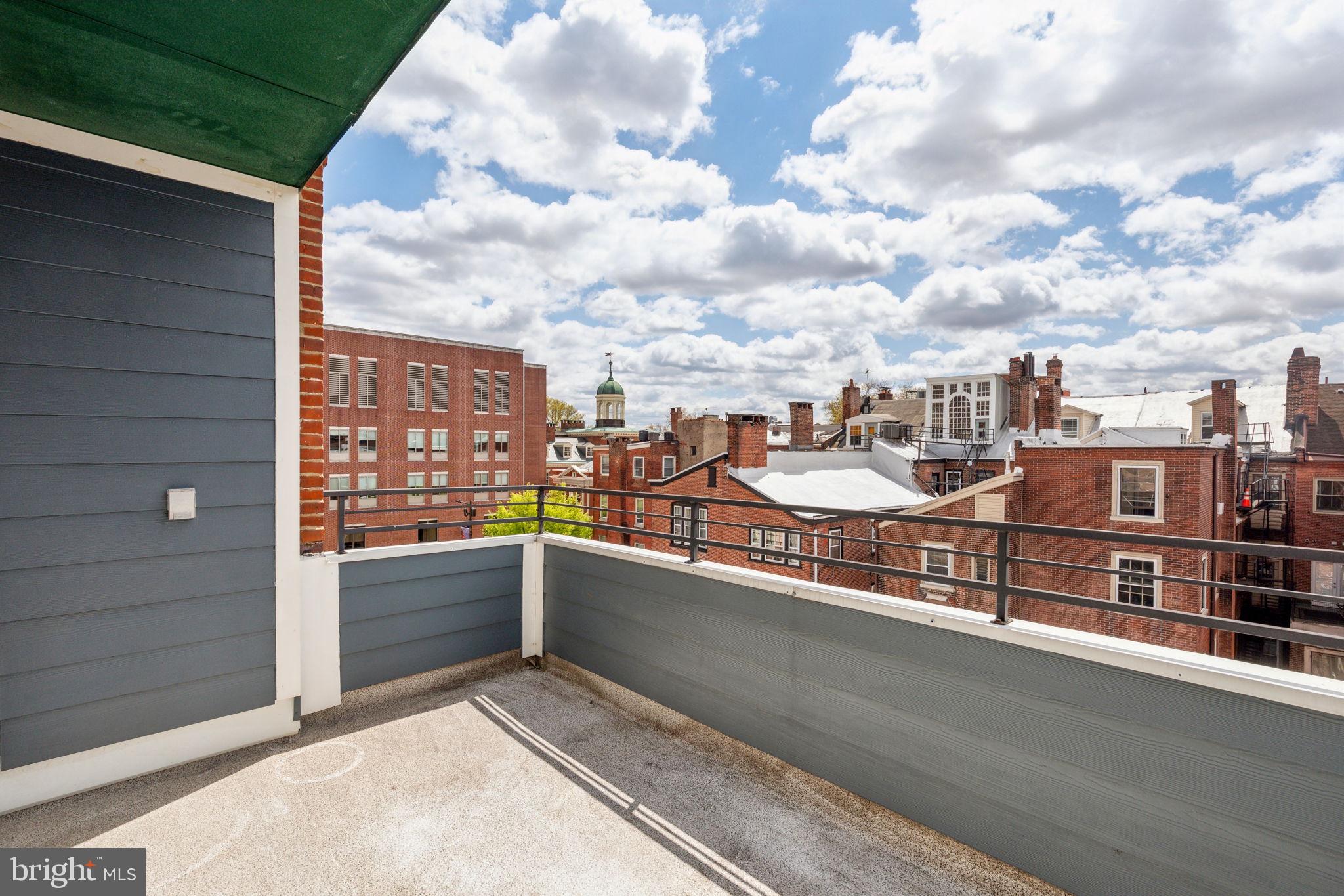 WASHINGTON SQ WEST - Residential