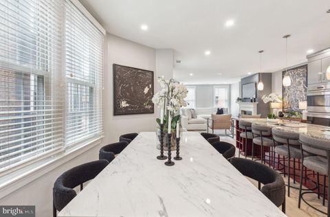 908 SPRUCE STREET 10 10 PHILADELPHIA PA 19107