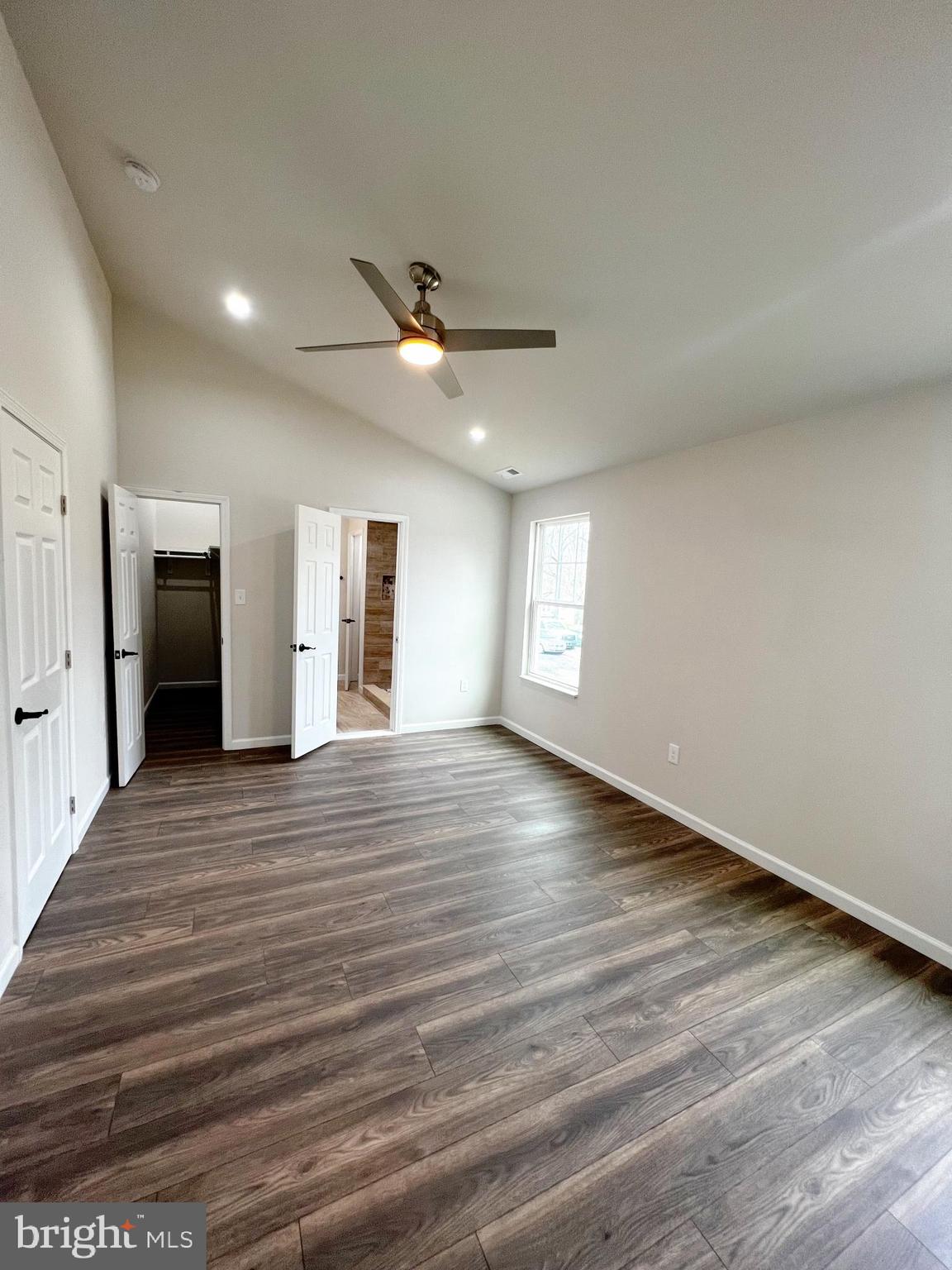 KEYES FERRY ACRES - Residential