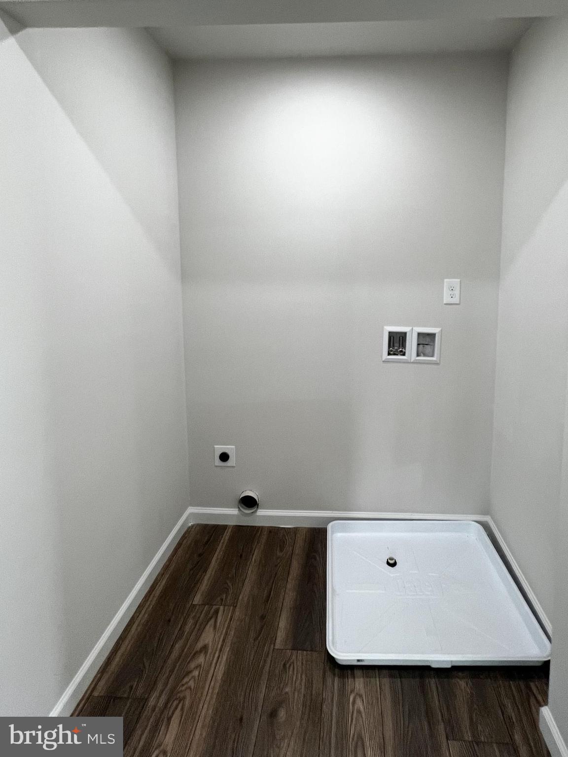 KEYES FERRY ACRES - Residential