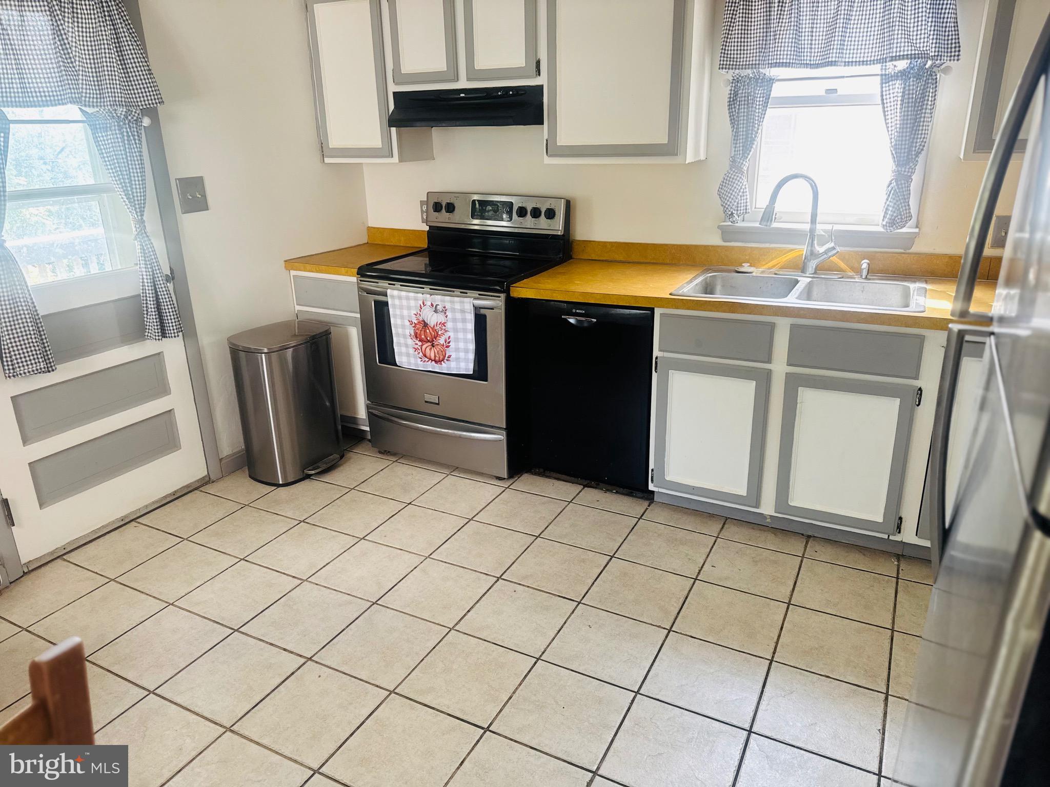 LEMOYNE - Residential