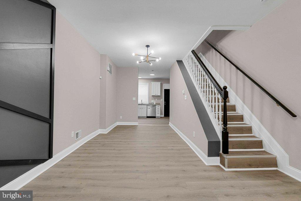 2576 W BALTIMORE STREET W