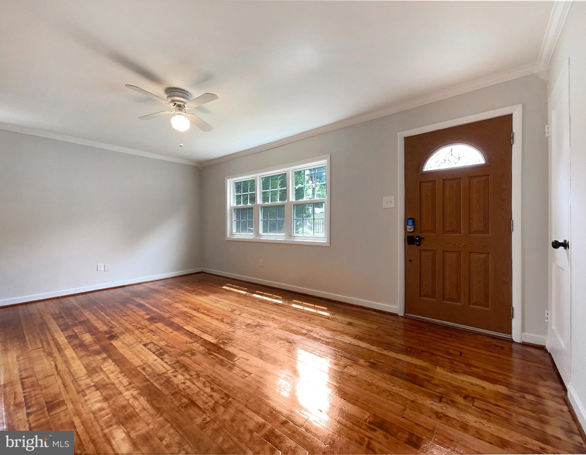 3118 BURGUNDY ROAD