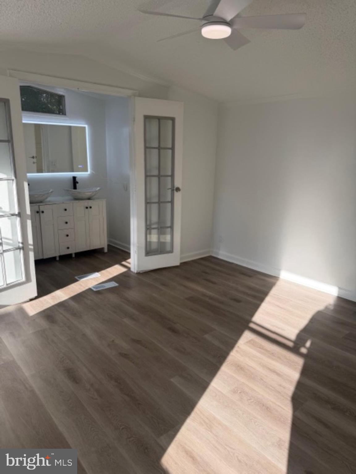 BEECHWOOD - Residential