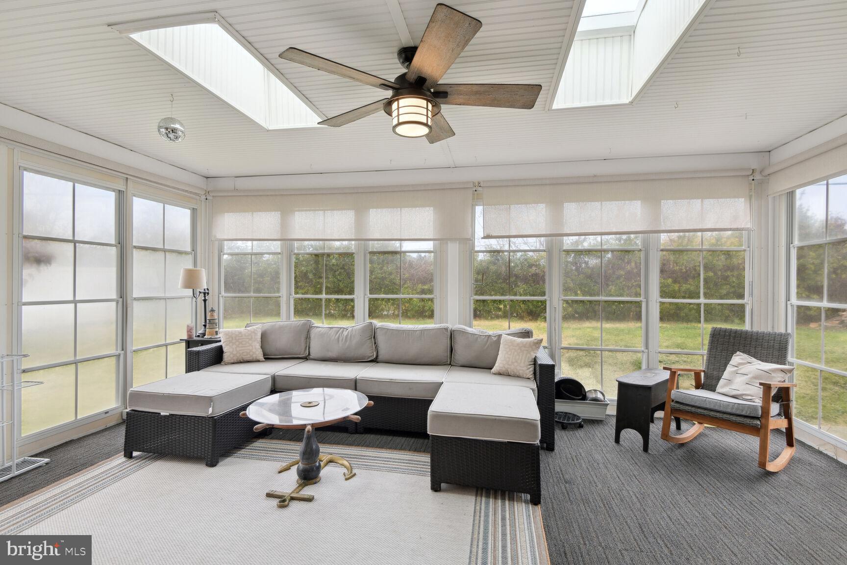 NORTH BROOK - Residential