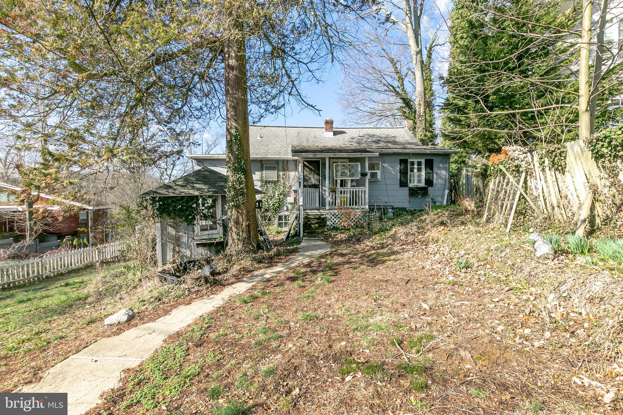 PINES ON THE SEVERN - Land