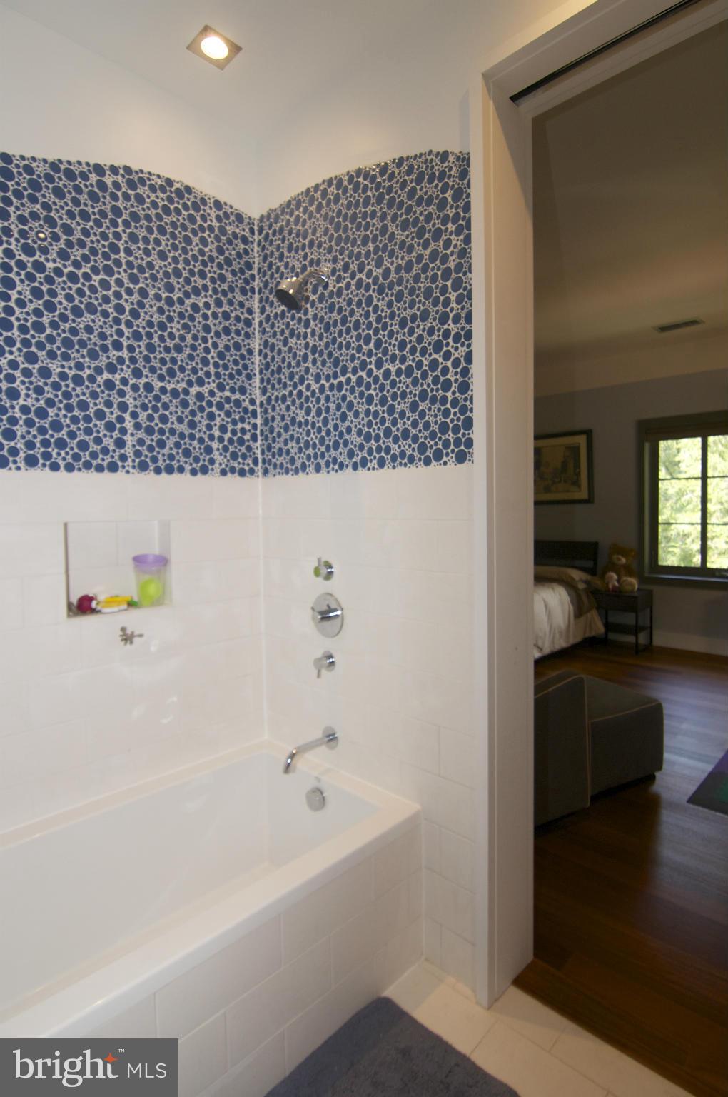 GUILFORD - Residential