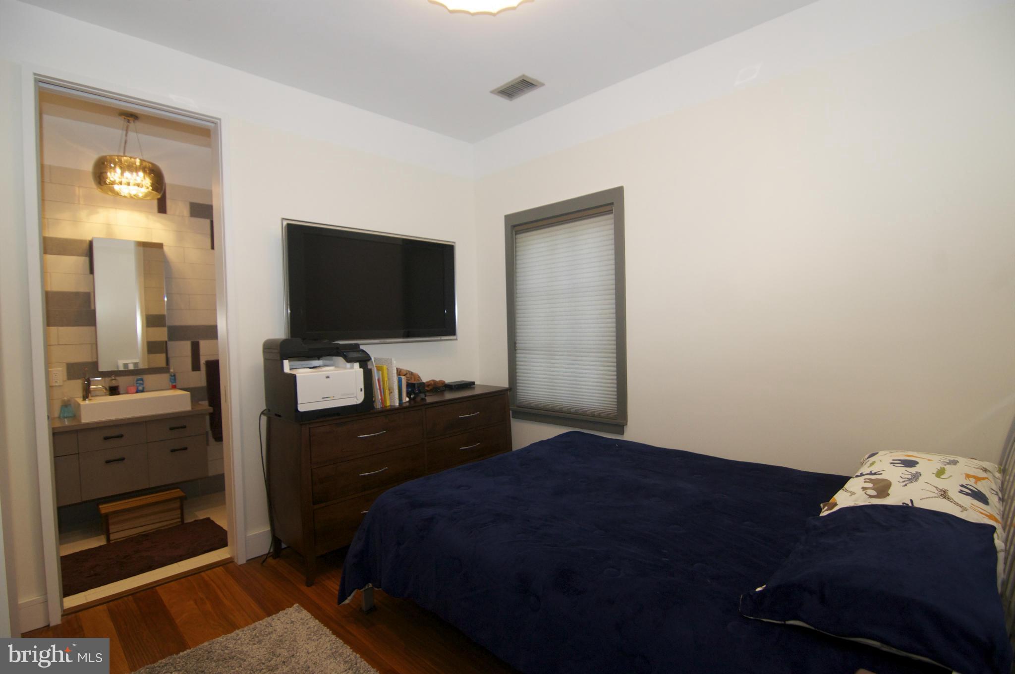 GUILFORD - Residential