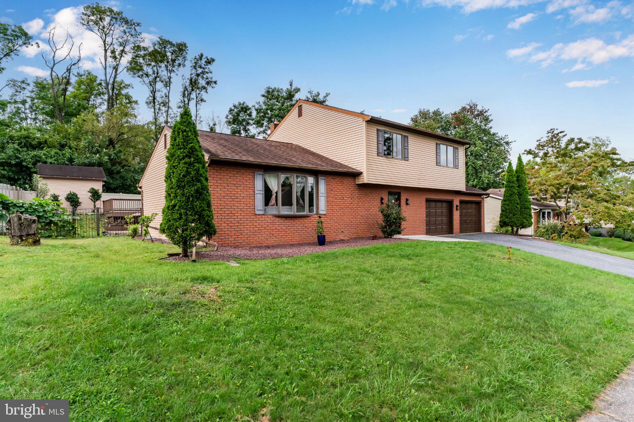 4913 JANELLE DRIVE