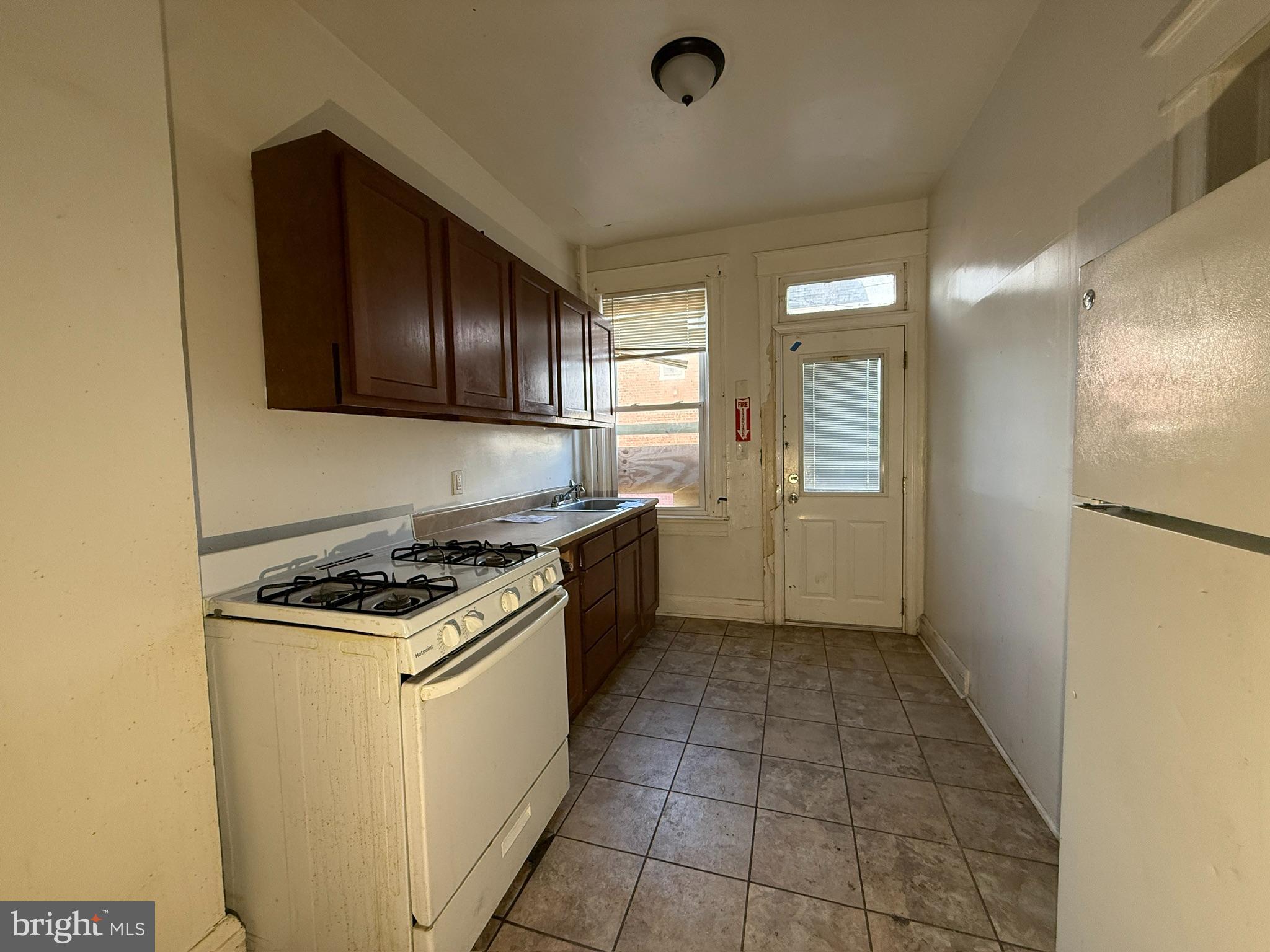 EDMONDSON VIILLAGE - Residential