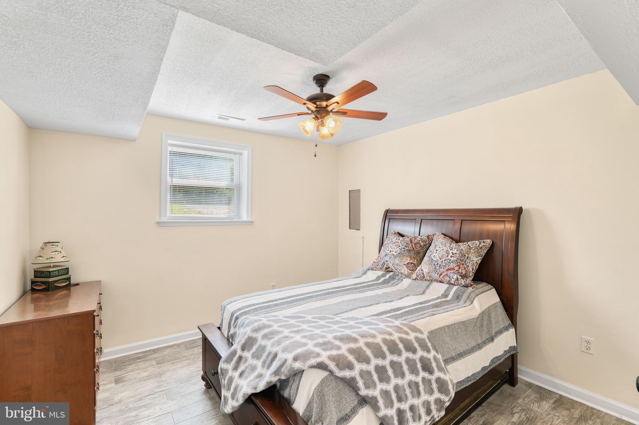 WHITE SANDS - Residential