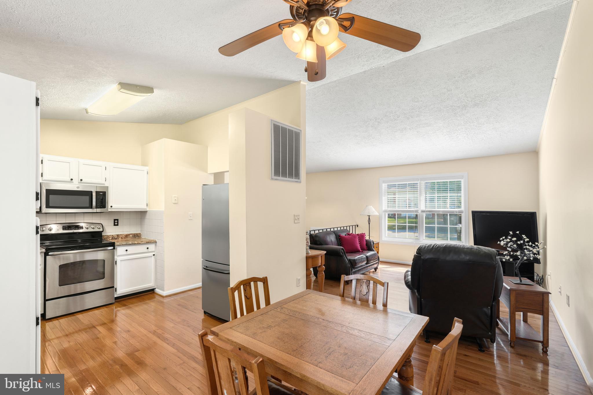 WHITE SANDS - Residential