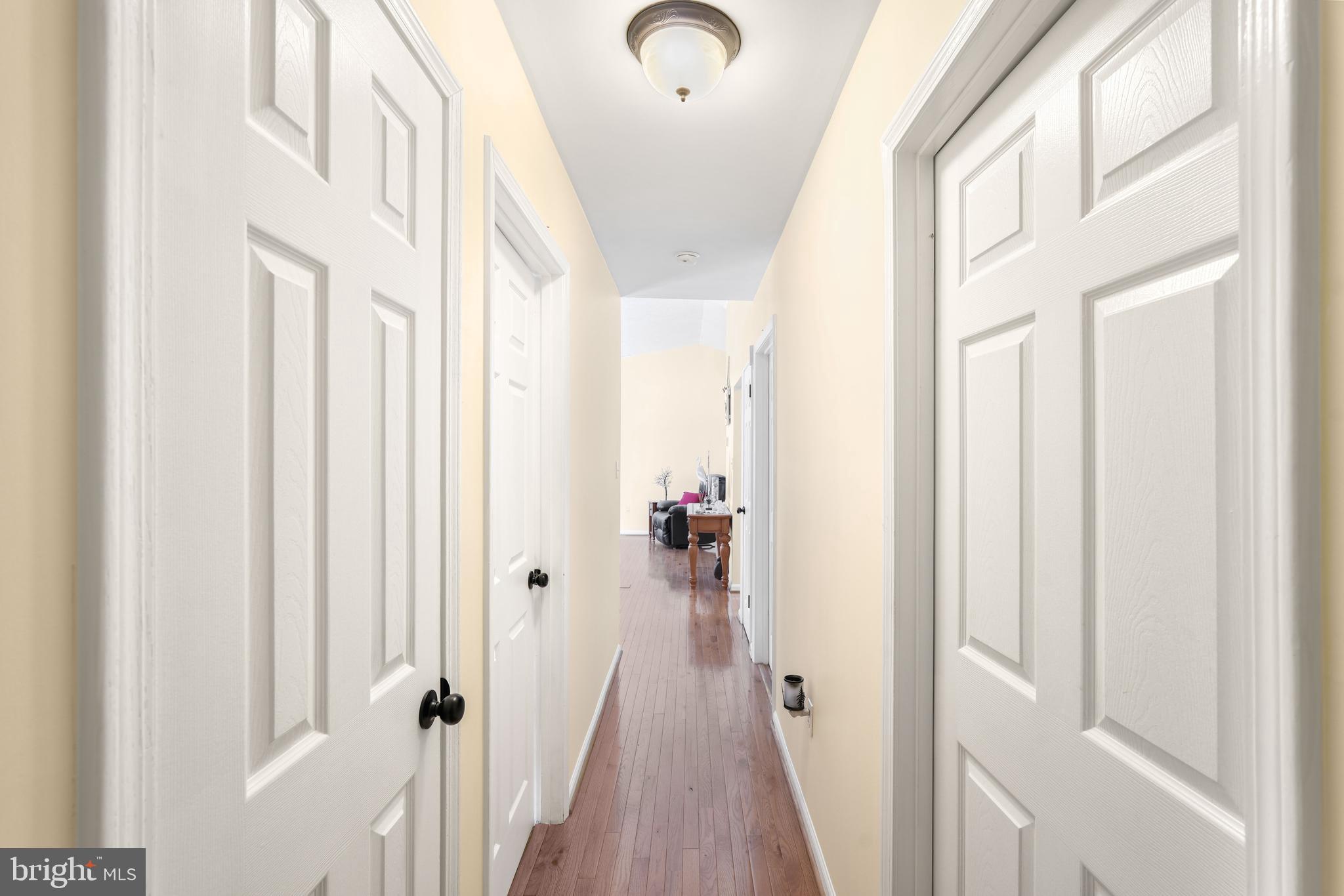 WHITE SANDS - Residential