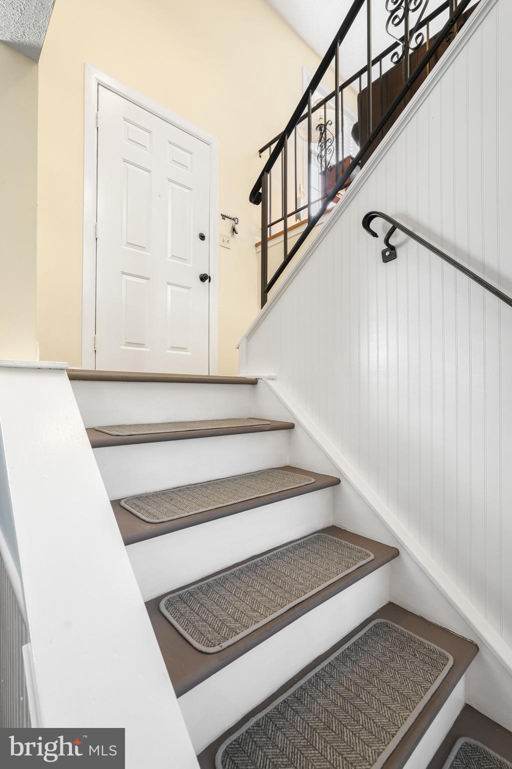 WHITE SANDS - Residential