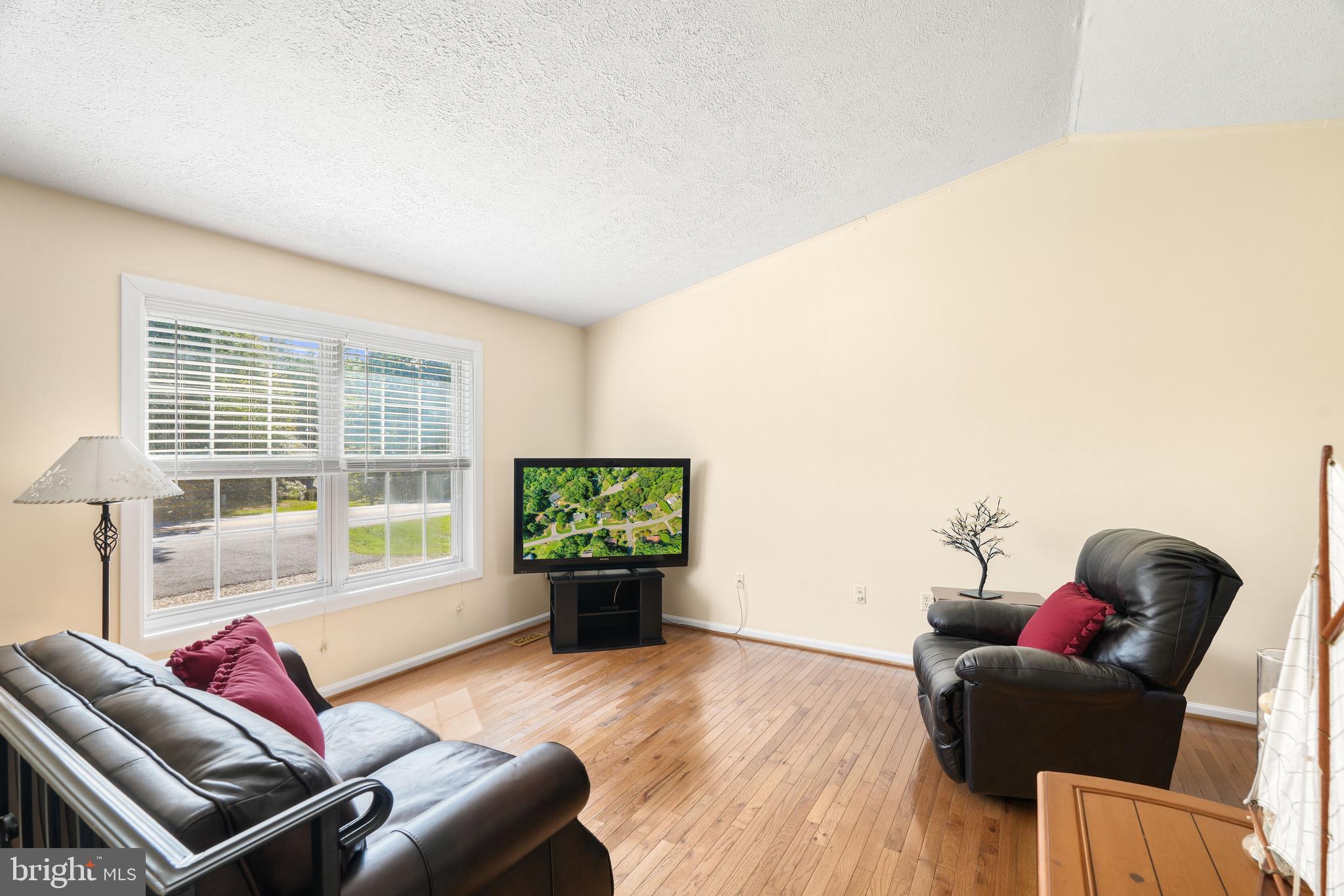 WHITE SANDS - Residential