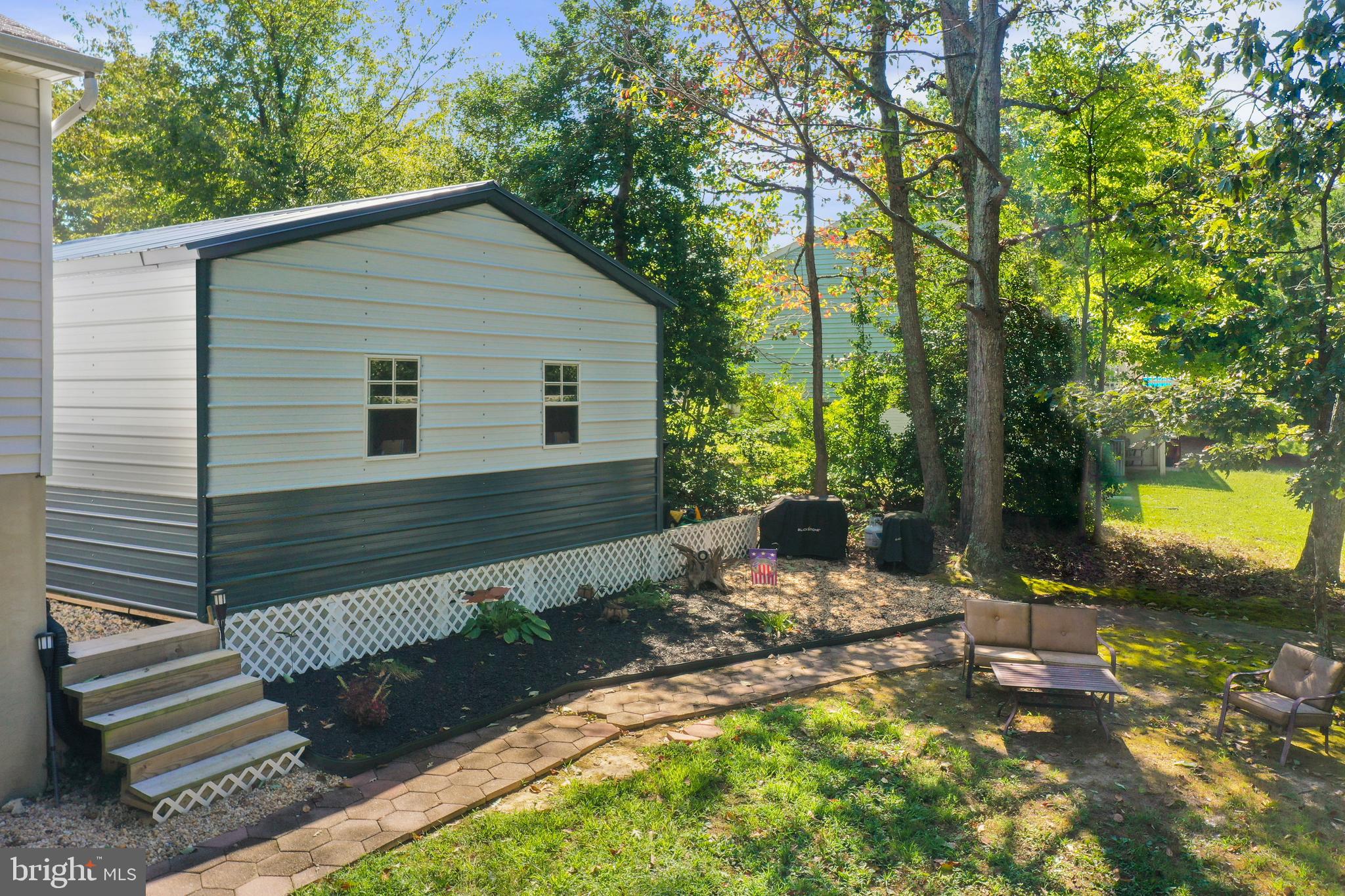 WHITE SANDS - Residential