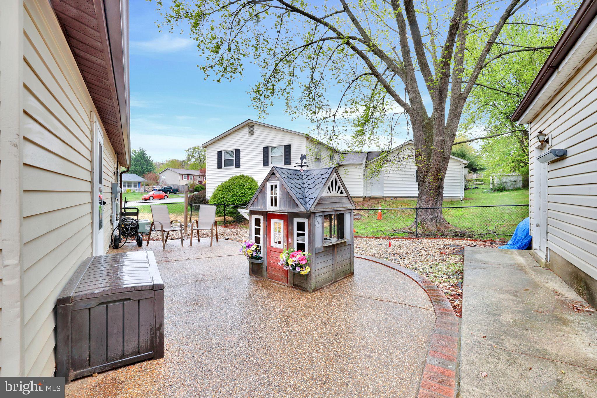 STERLING  PARK - Residential