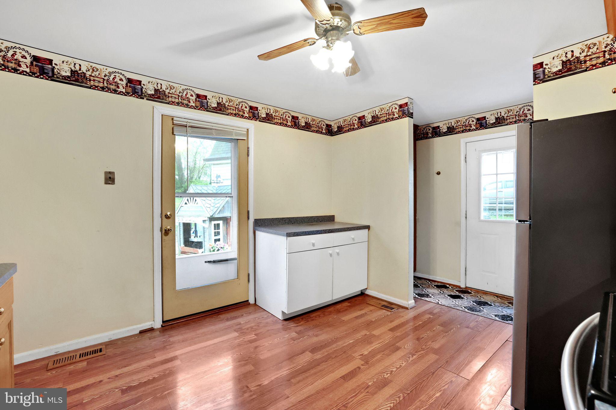 STERLING  PARK - Residential