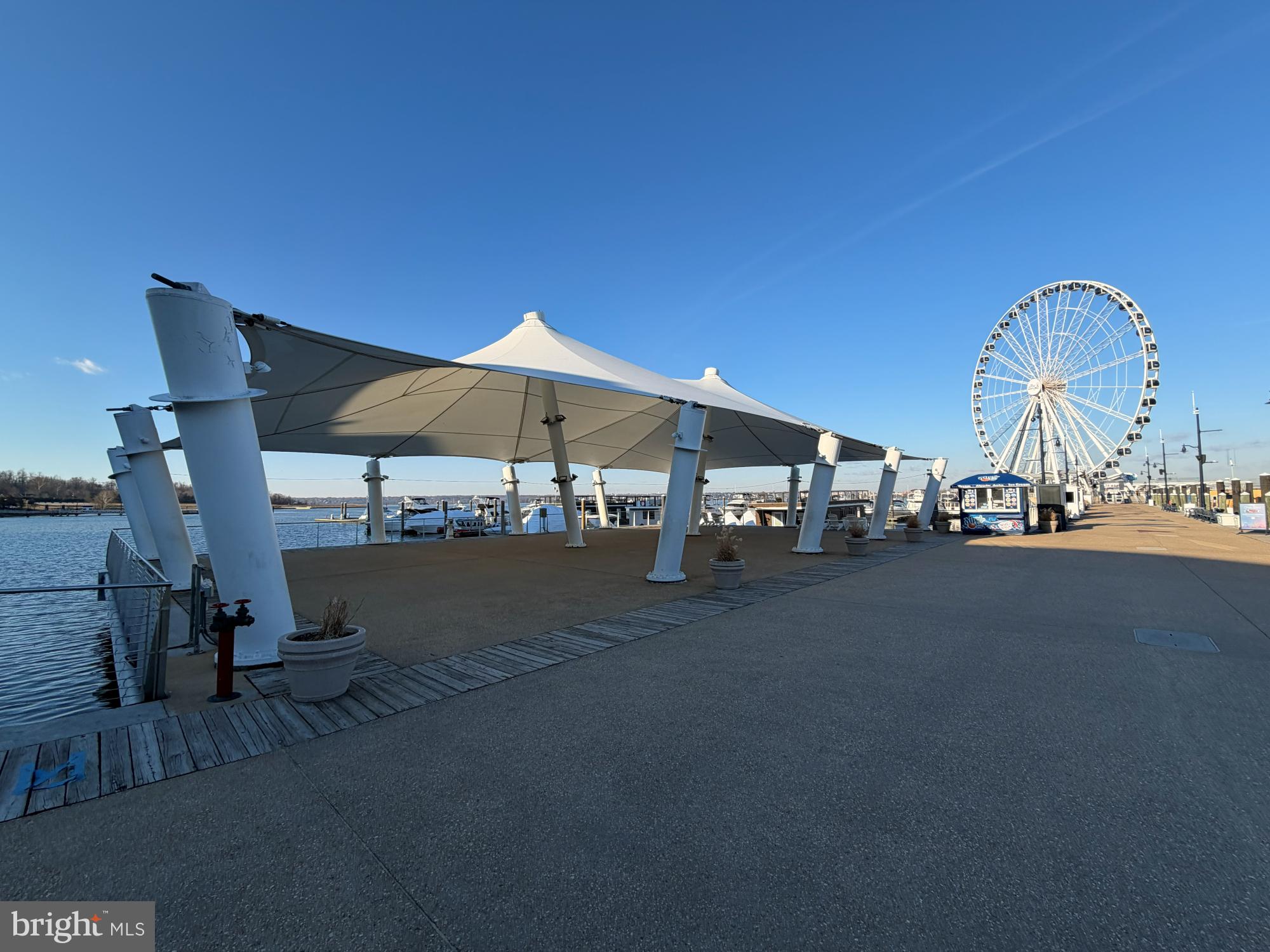 POTOMAC OVERLOOK CONDO - Residential