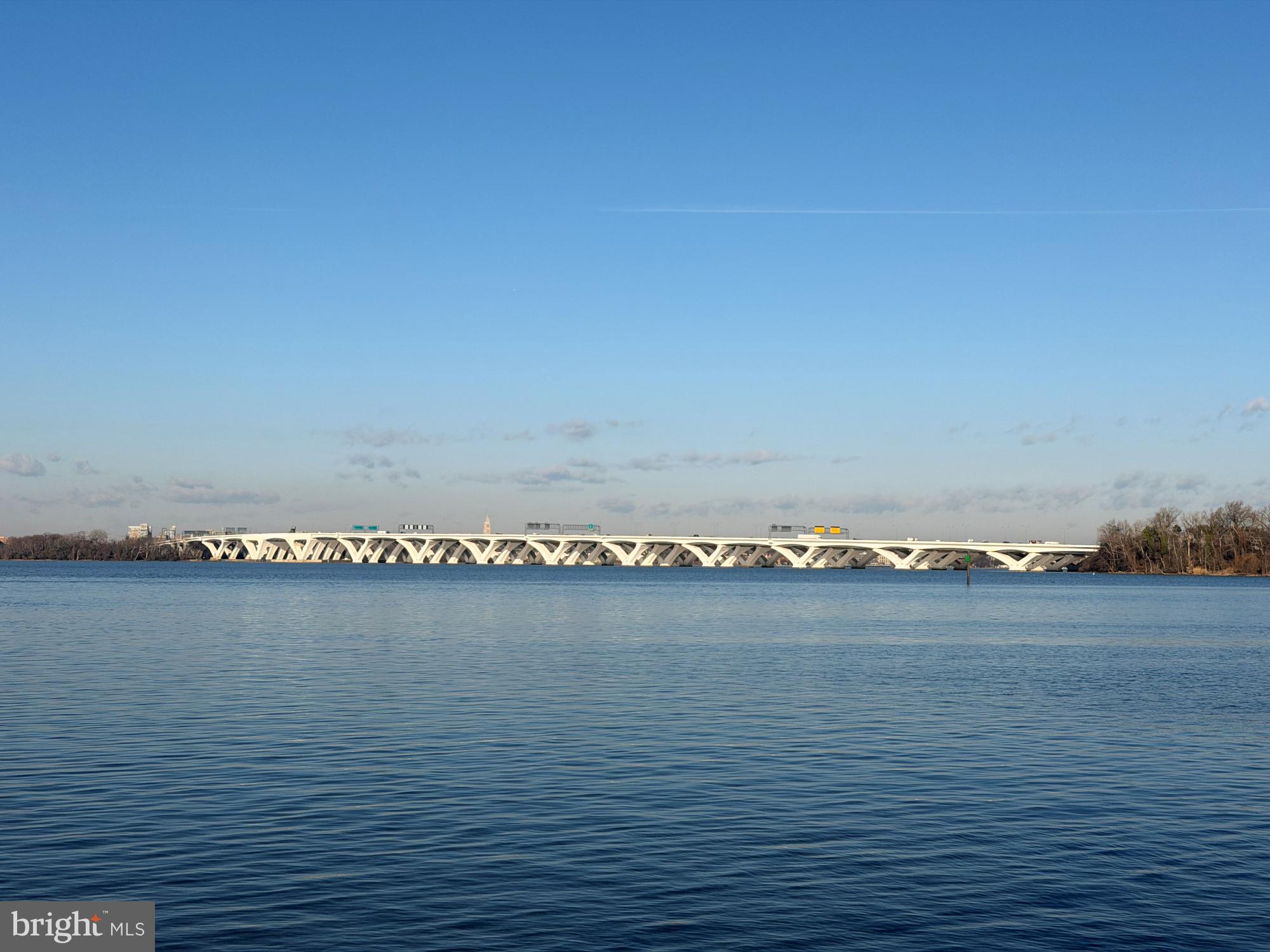 POTOMAC OVERLOOK CONDO - Residential