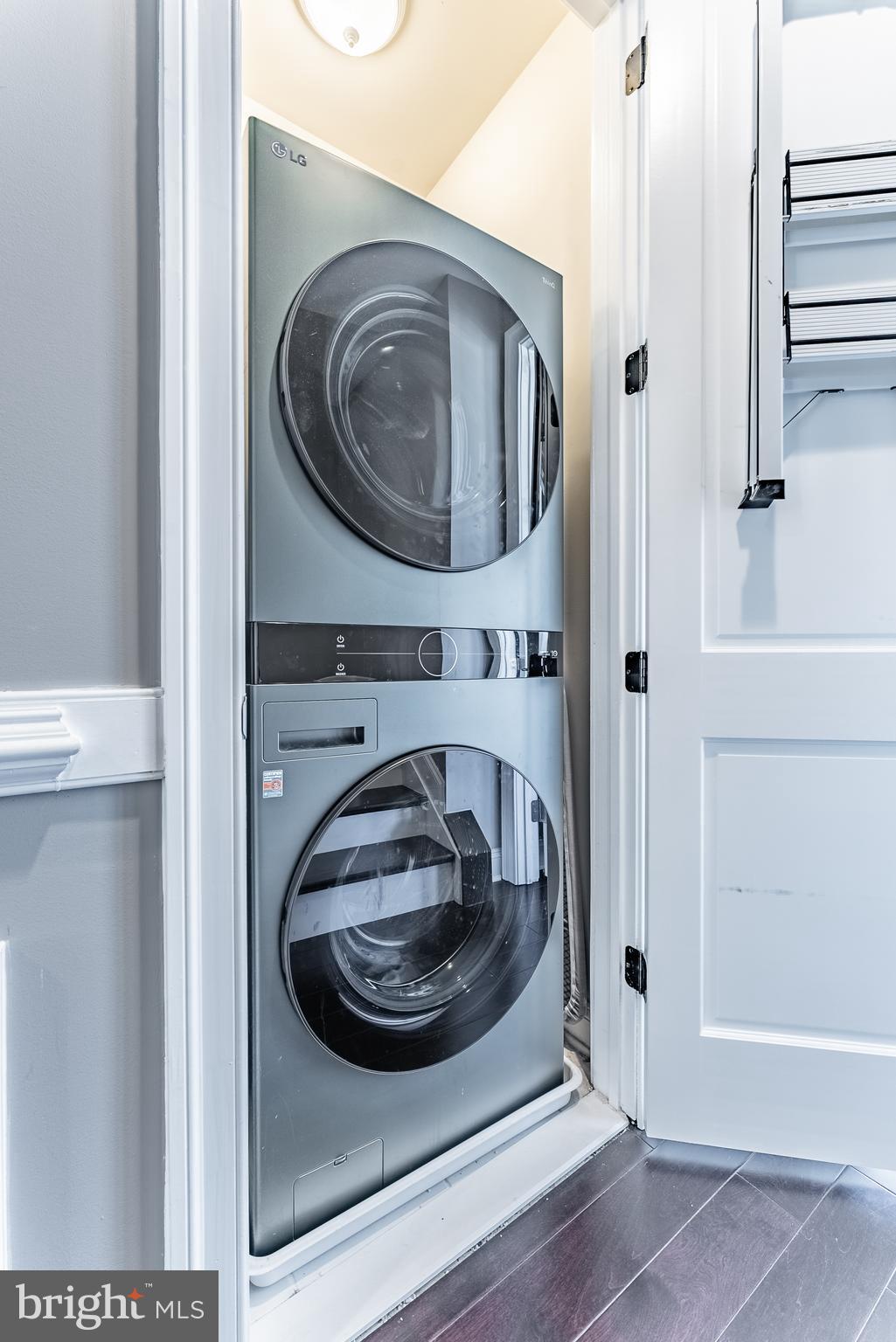 POTOMAC OVERLOOK CONDO - Residential