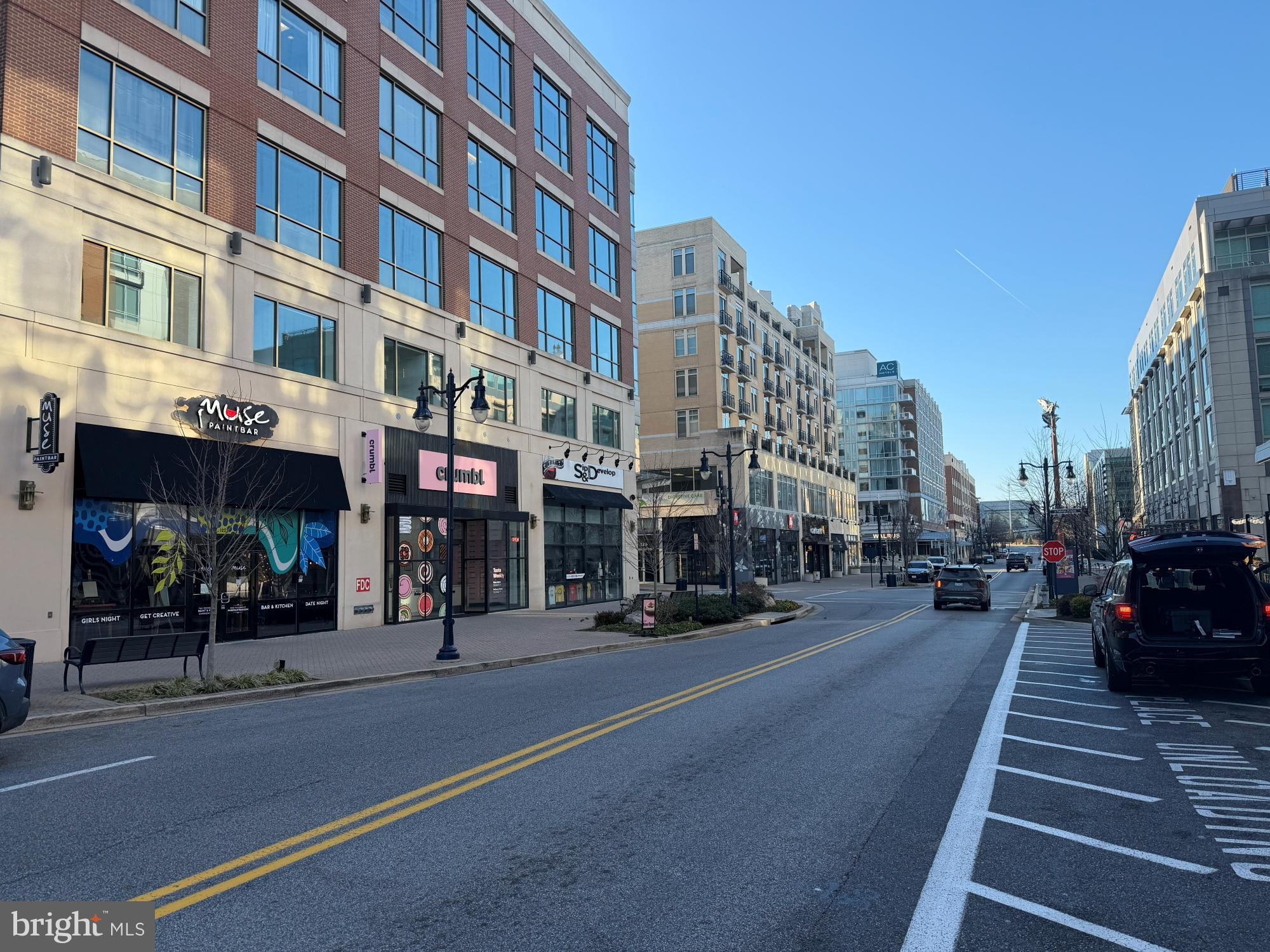 POTOMAC OVERLOOK CONDO - Residential