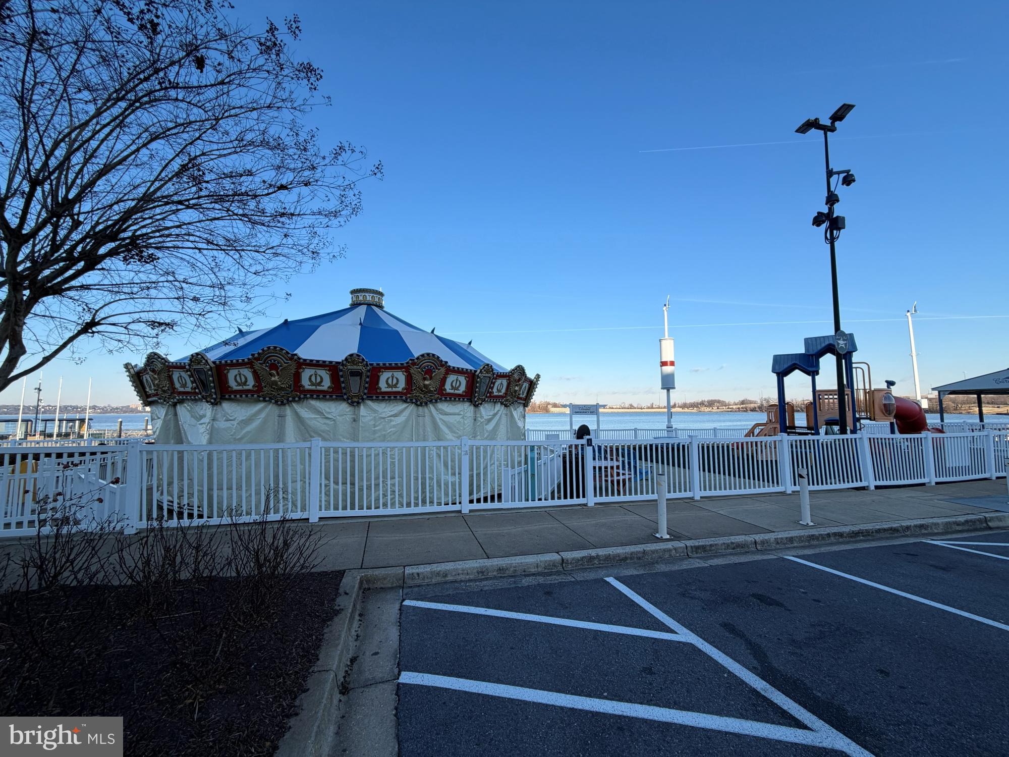 POTOMAC OVERLOOK CONDO - Residential