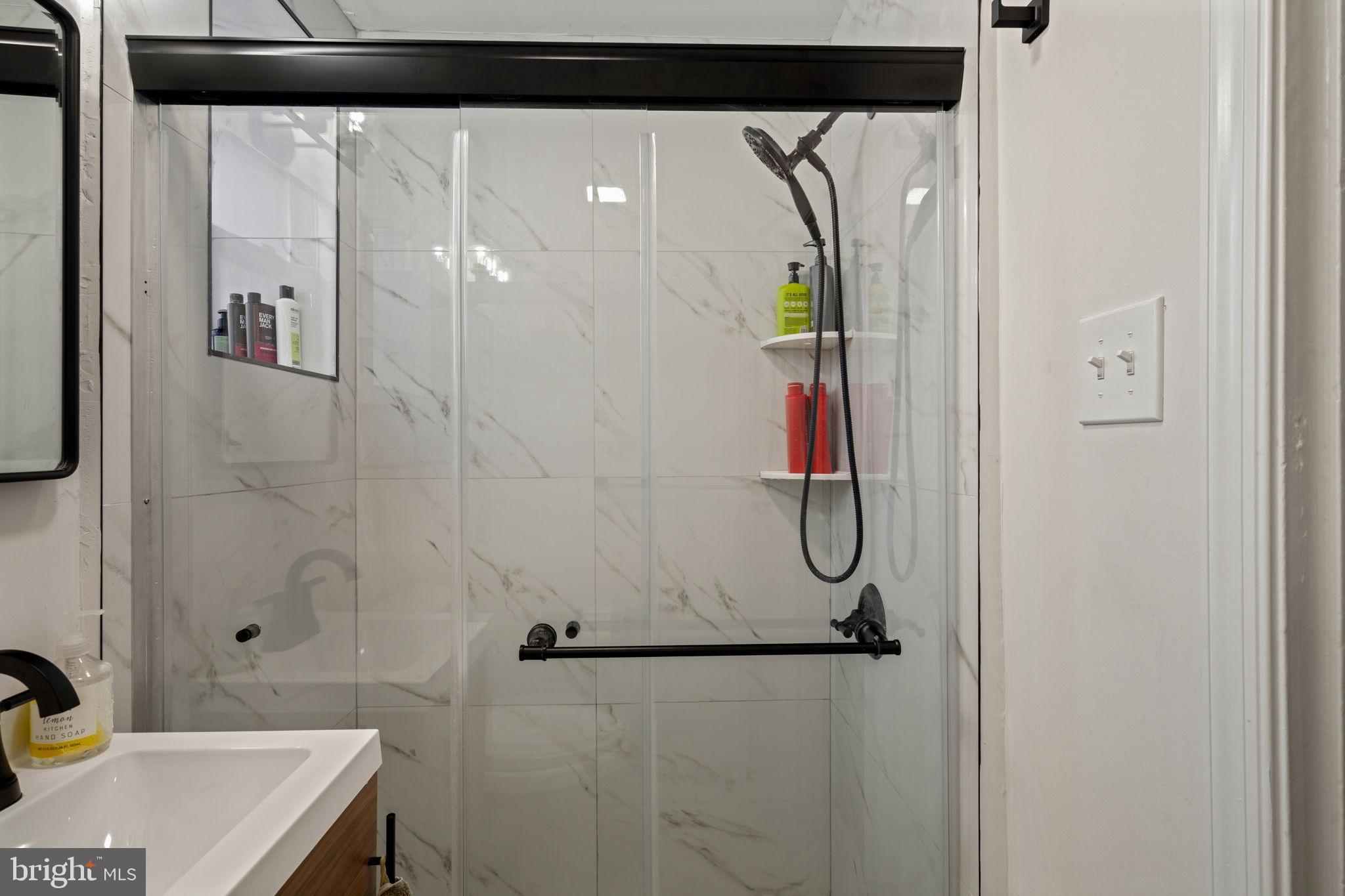 MANAYUNK - Residential