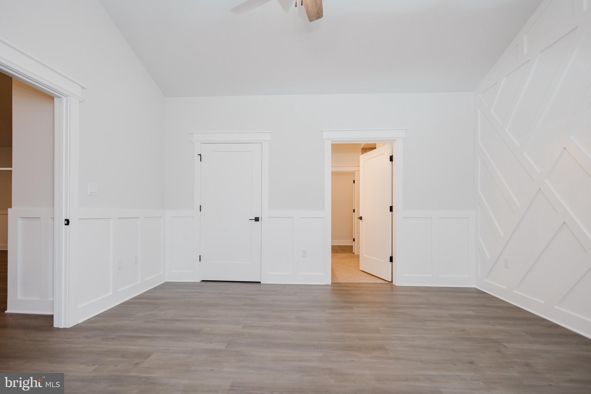 WINDFALL ACRES - Residential