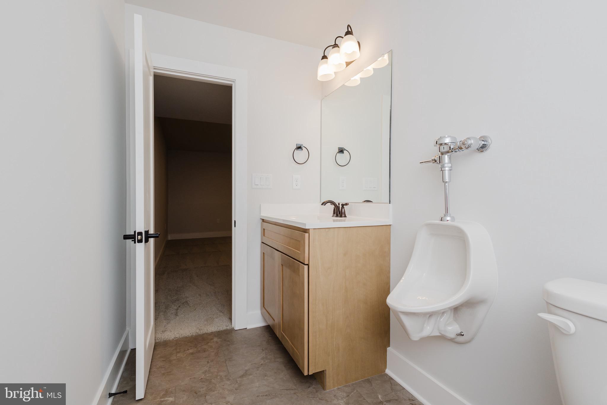 WINDFALL ACRES - Residential