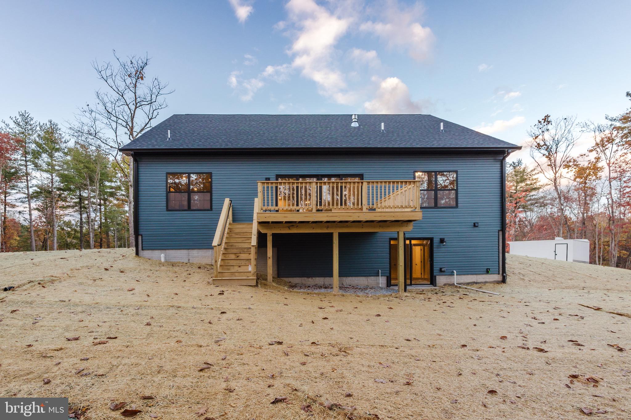 WINDFALL ACRES - Residential